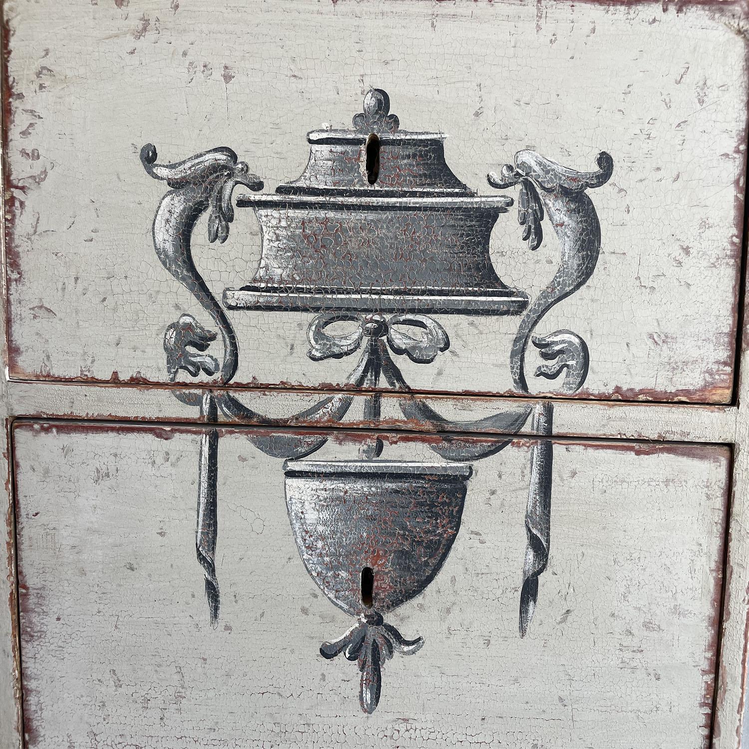 19th Century Swedish Gustavian Pair of Antique Scandinavian Pine Bed Side Tables For Sale 4
