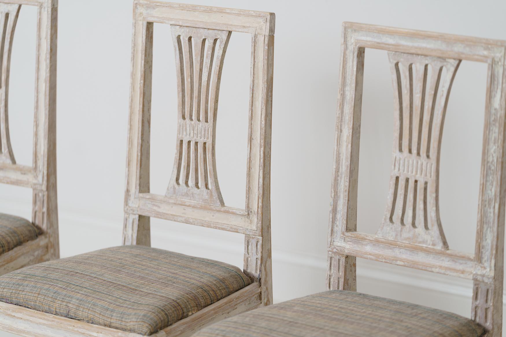 Hand-Crafted 19th Century Swedish Gustavian Period Set of Four Chairs in Original Paint