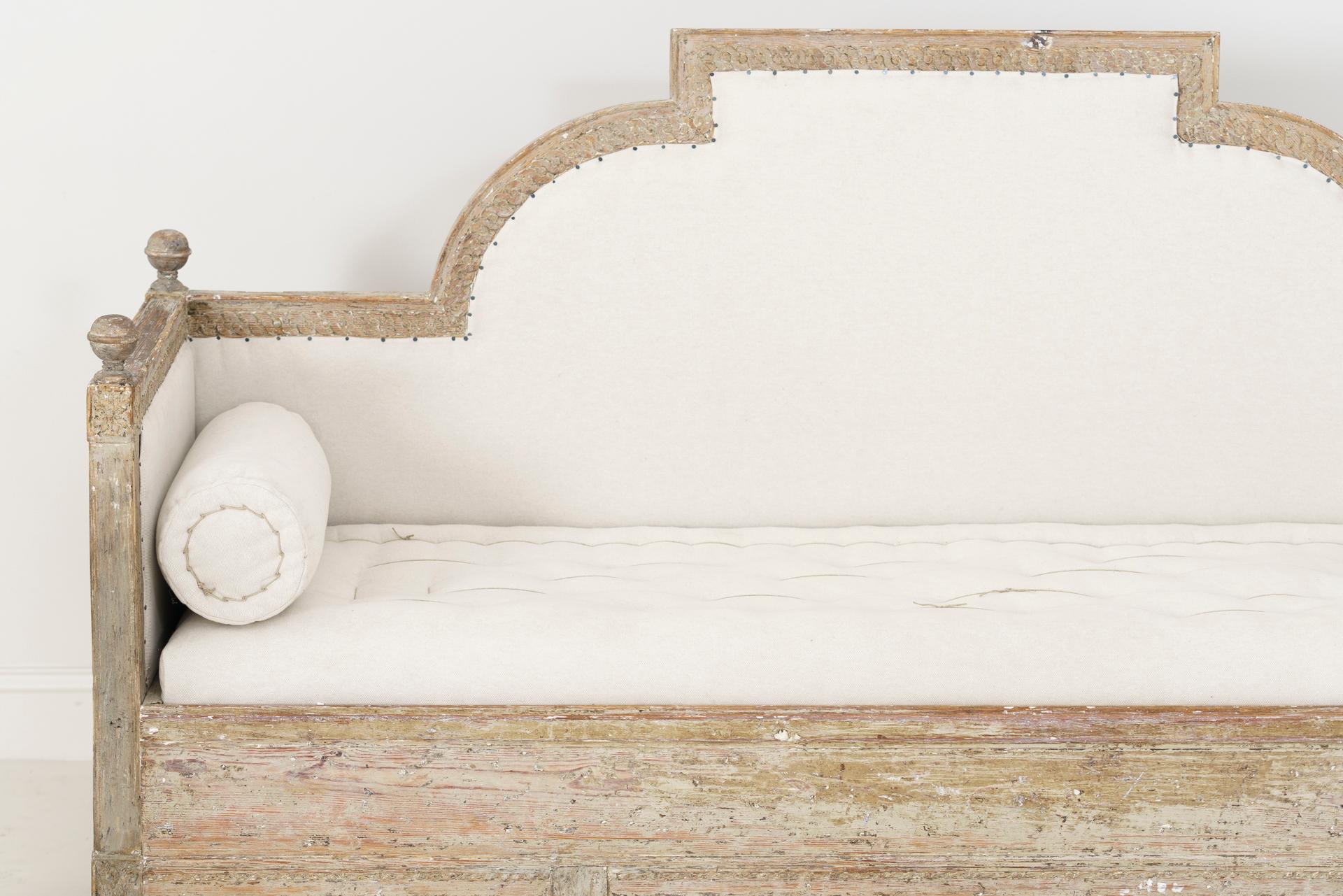 Hand-Crafted 19th Century Swedish Gustavian Period Sofa Bench in Original Paint