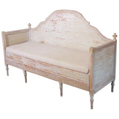 19th Century Swedish Gustavian Period Trundle Bed Sofa in Original Paint