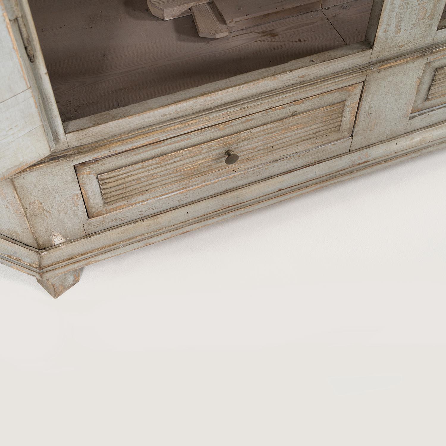 Metal 19th Century Swedish Gustavian Pinewood Armoire - Antique Scandinavian Cabinet For Sale