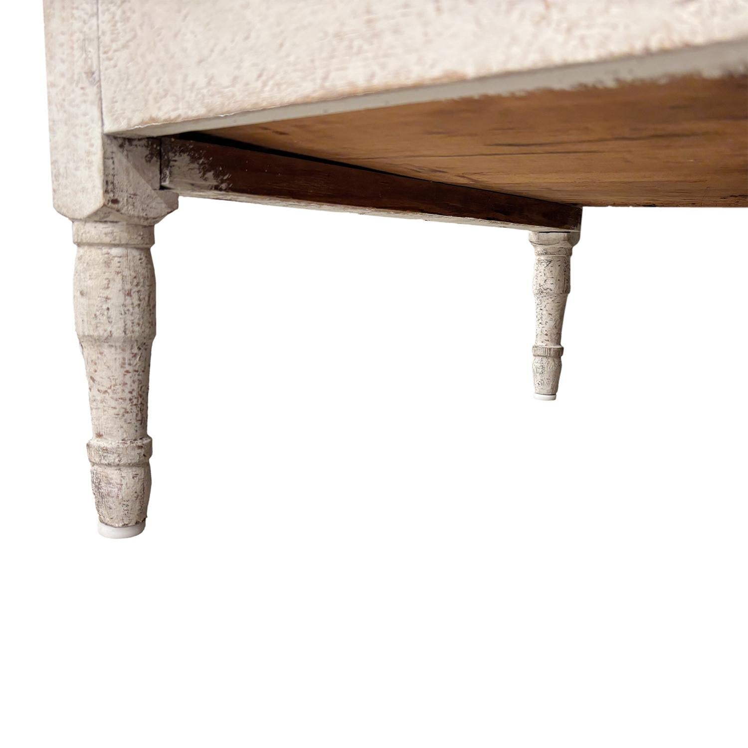 19th Century Swedish Gustavian Pinewood Daybed - Antique Scandinavian Sofa Bench For Sale 6