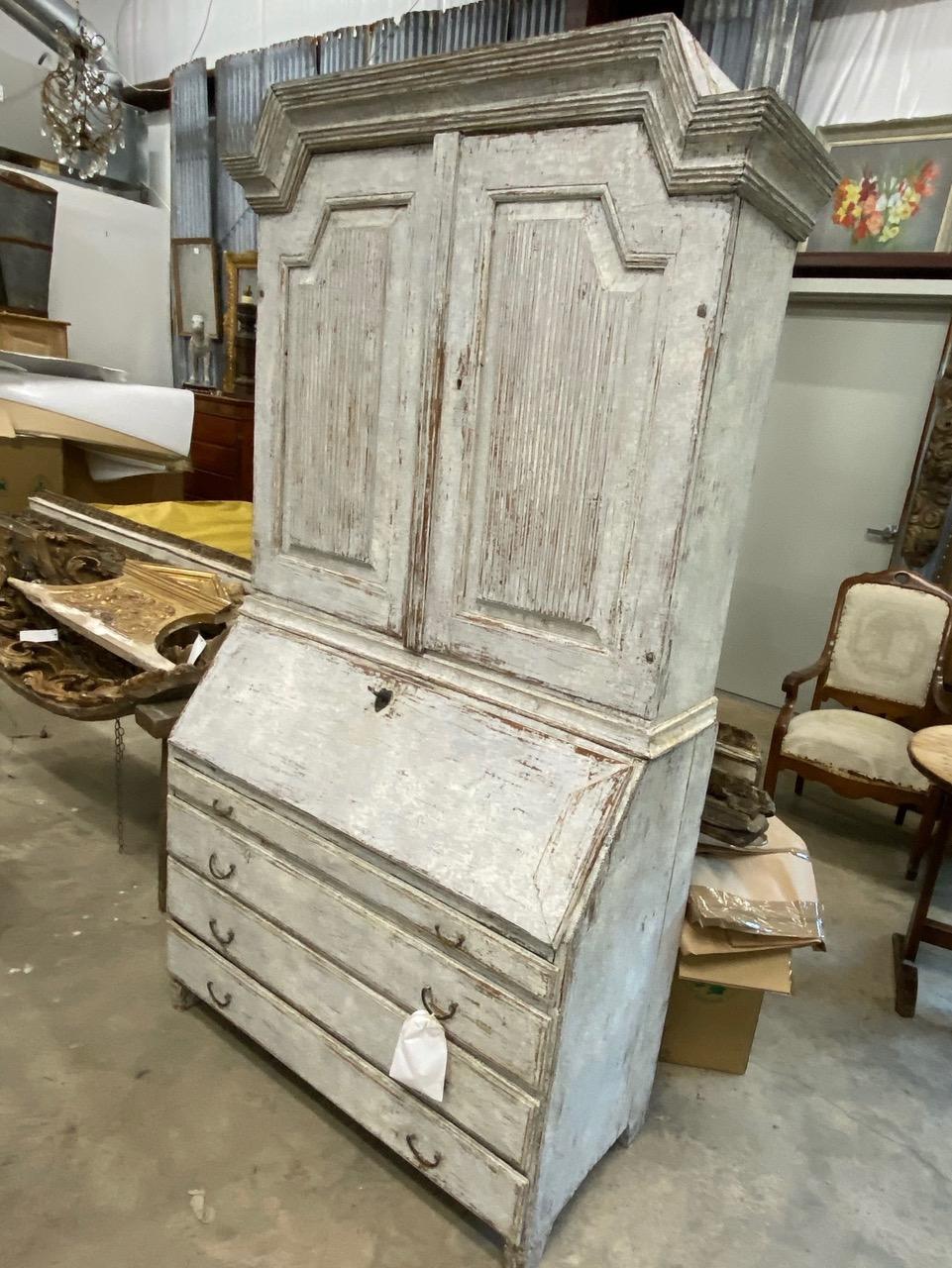 19th Century Swedish Gustavian Secretary with Library For Sale 7