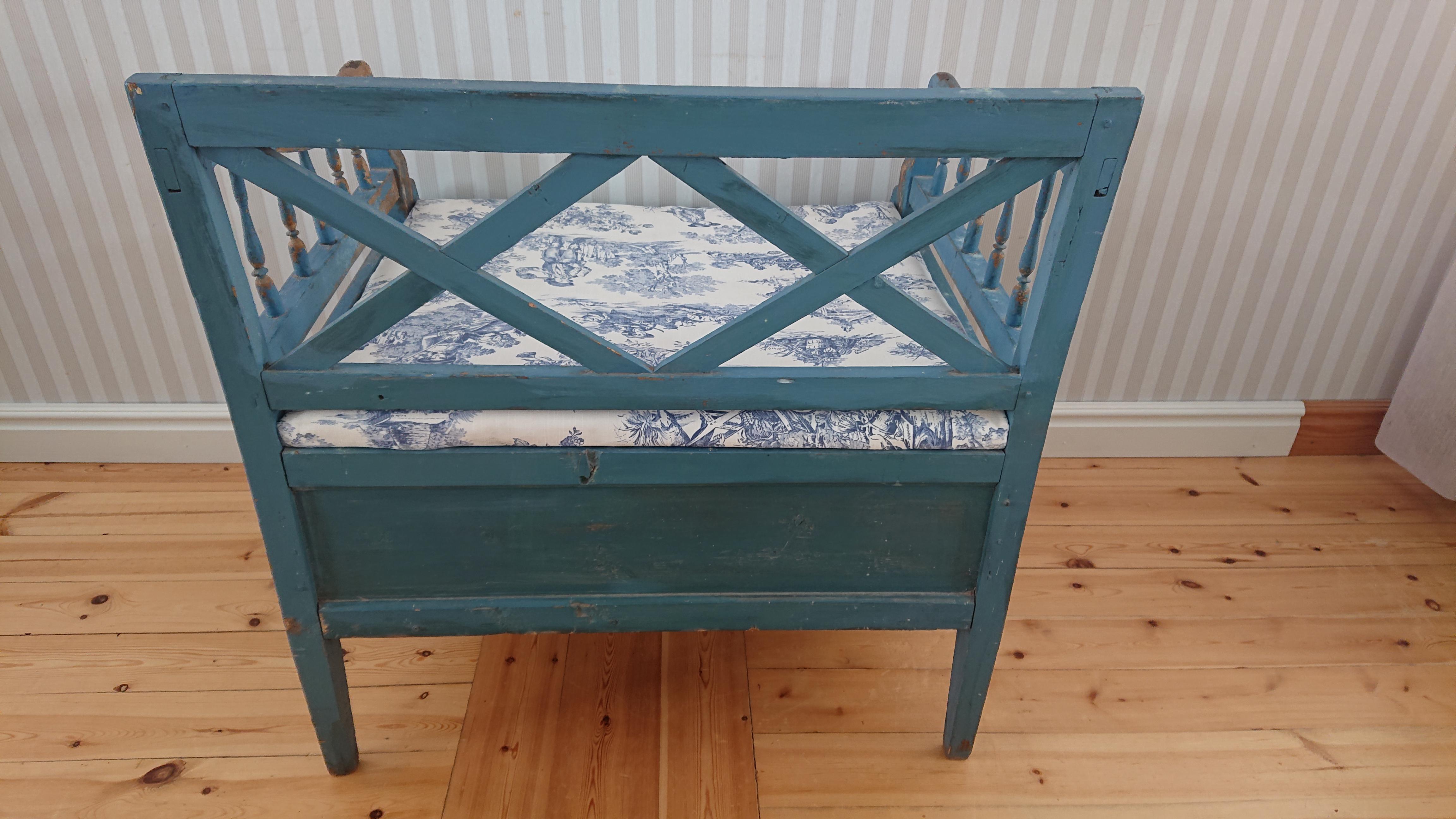 Schwedisches Gustavianisches Sofa des 19. Jahrhunderts mit Originalfarbe im Angebot 6
