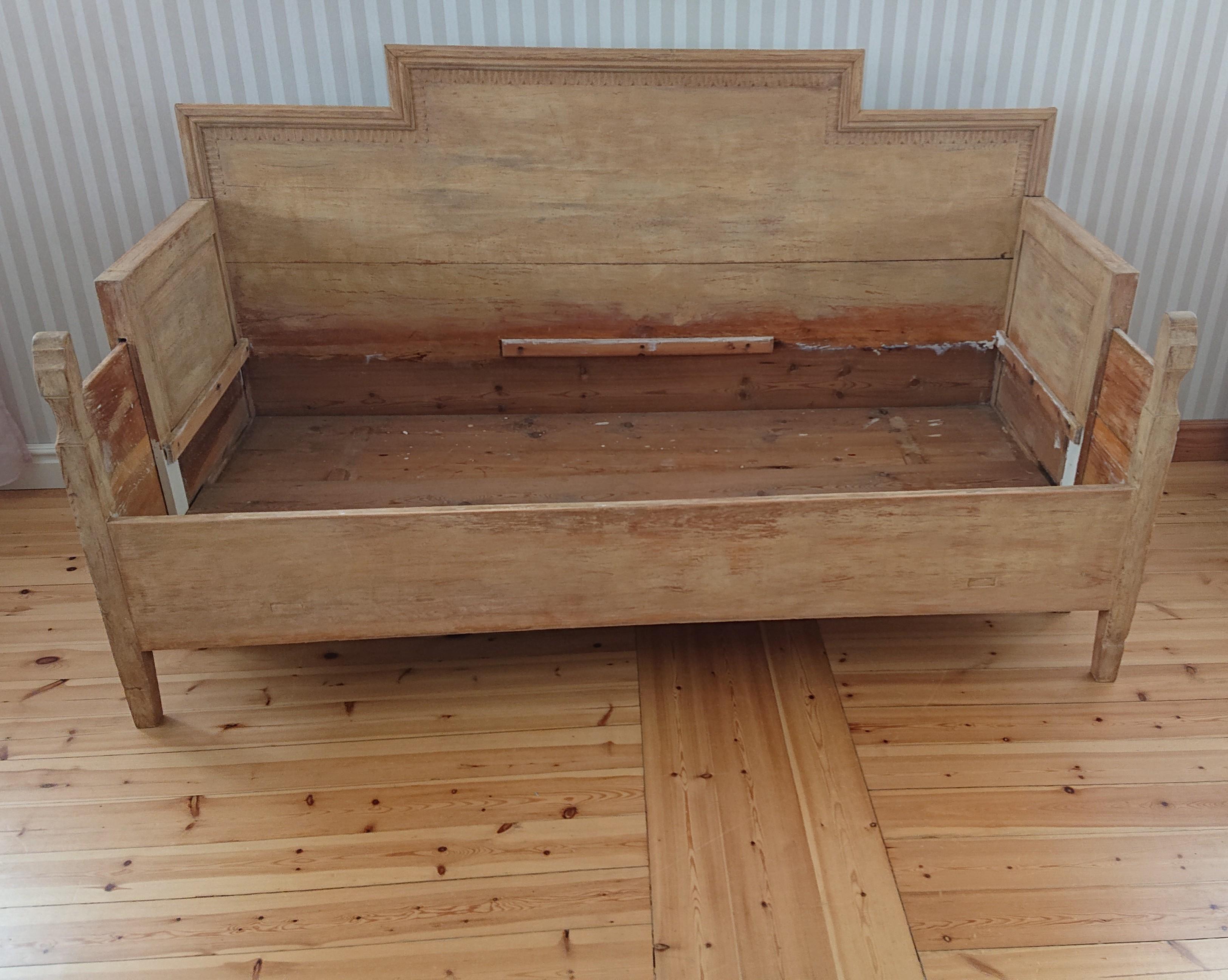 Schwedisches Gustavianisches Sofa aus dem 19. Jahrhundert mit Originalfarbe im Angebot 11