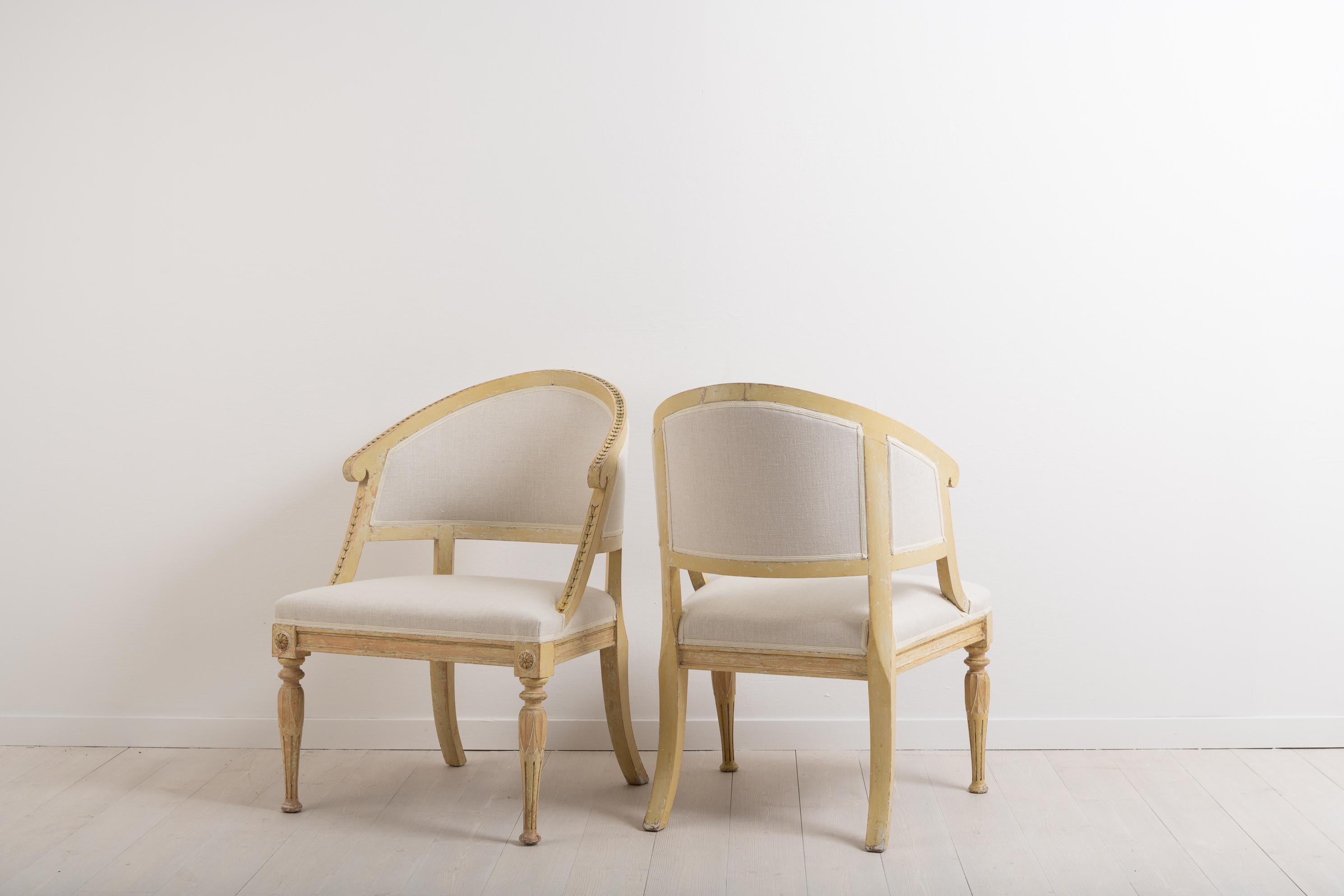 19th Century Swedish Gustavian Style Barrel Back Chairs In Good Condition In Kramfors, SE