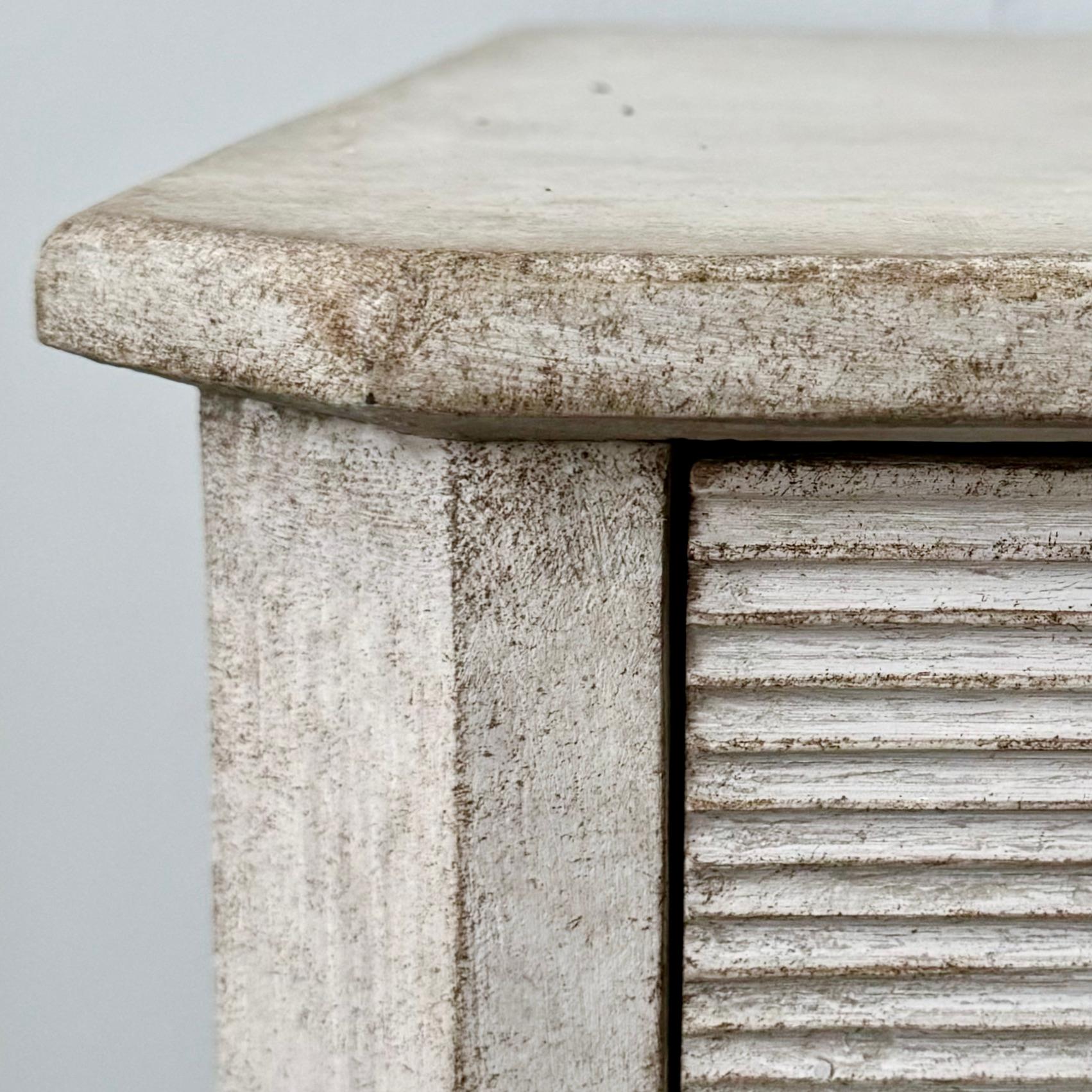 19th Century Swedish Gustavian Style Chest of Drawers 1