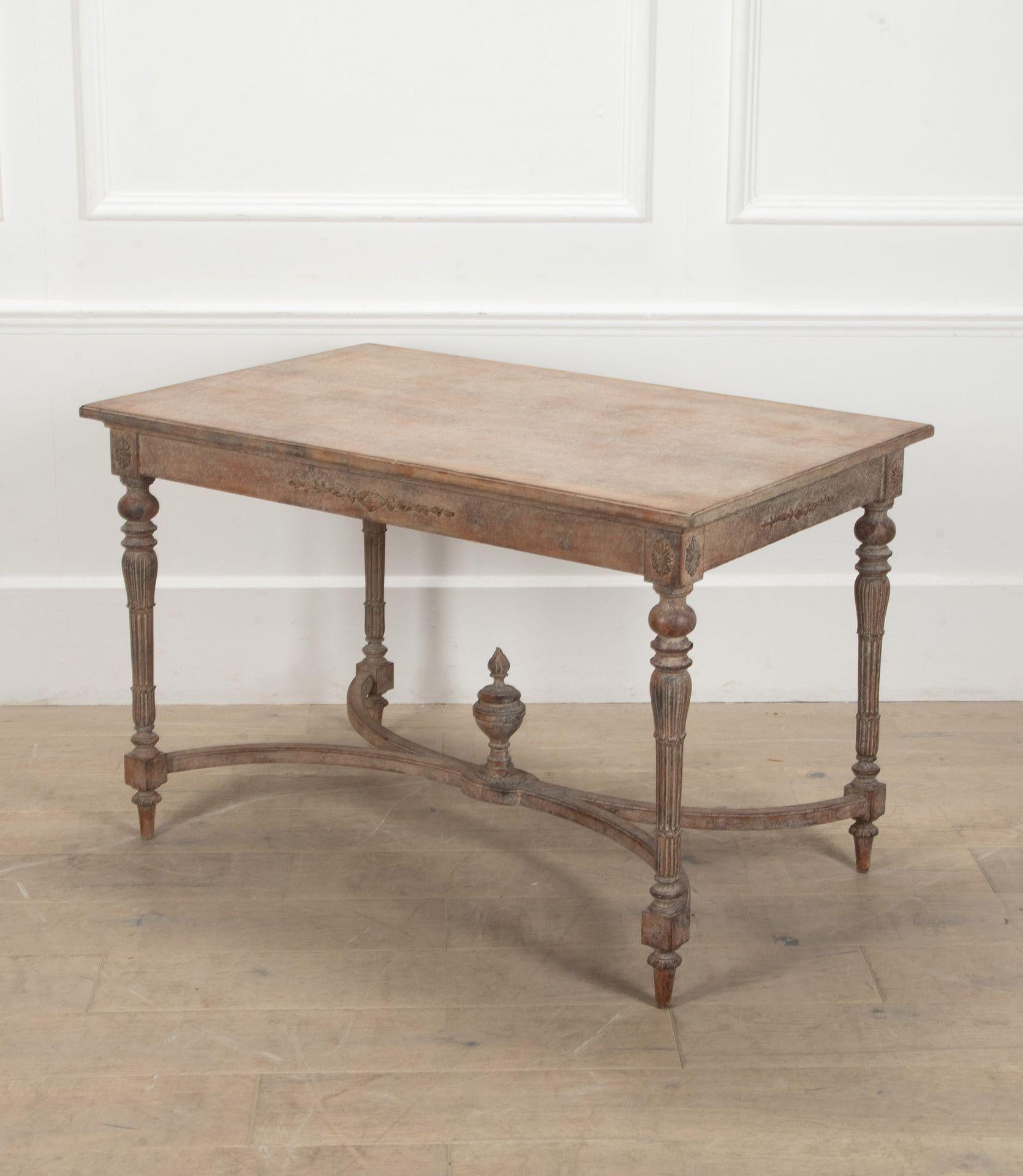 Beautiful late 19th Century Swedish Gustavian style console or centre table.
With pretty hand carved base on turned legs and a central finial.
In good condition and remains of old paint. With restoration.
Circa 1880.