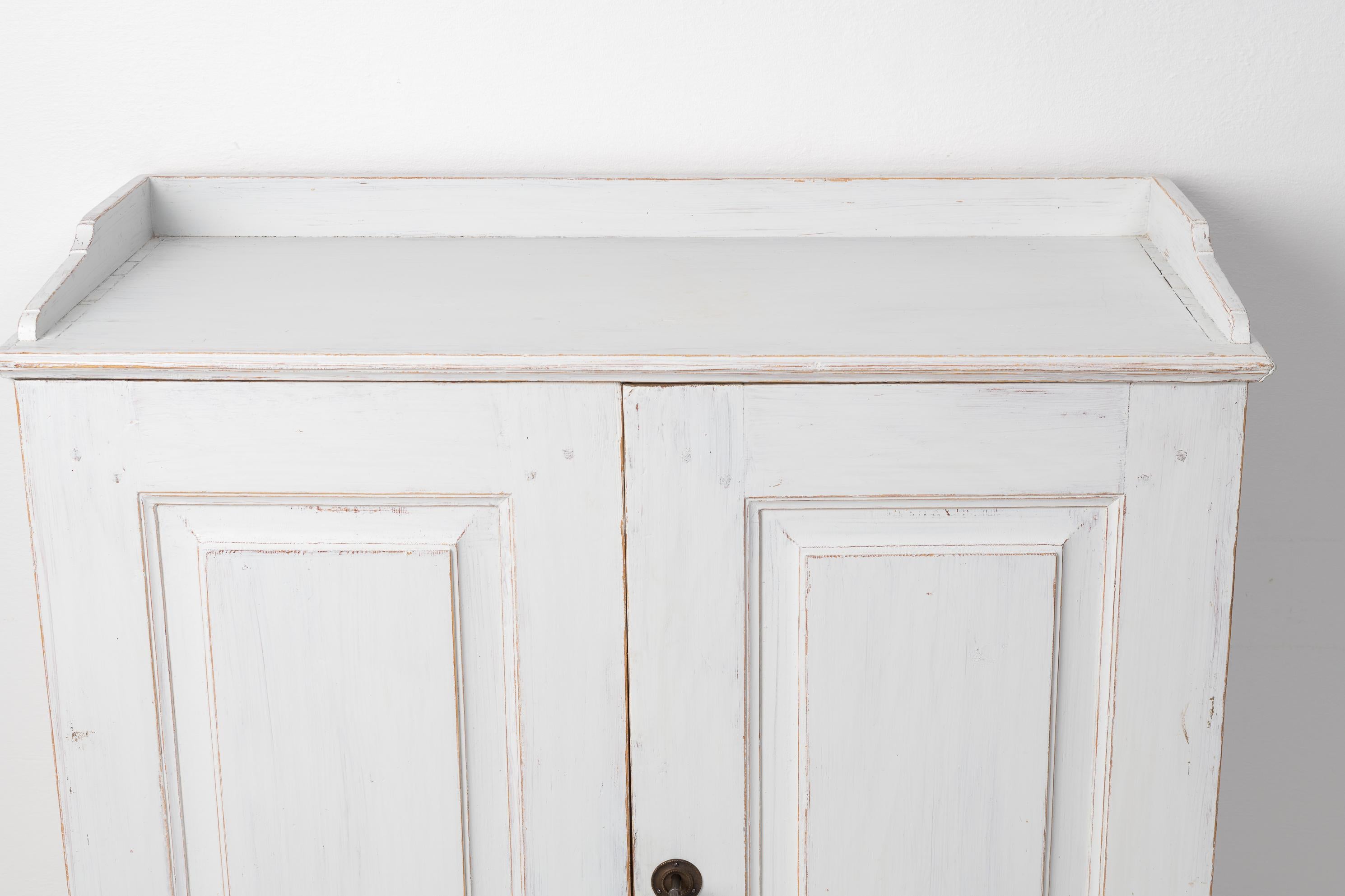 19th Century Swedish Gustavian Style Country Sideboard 4