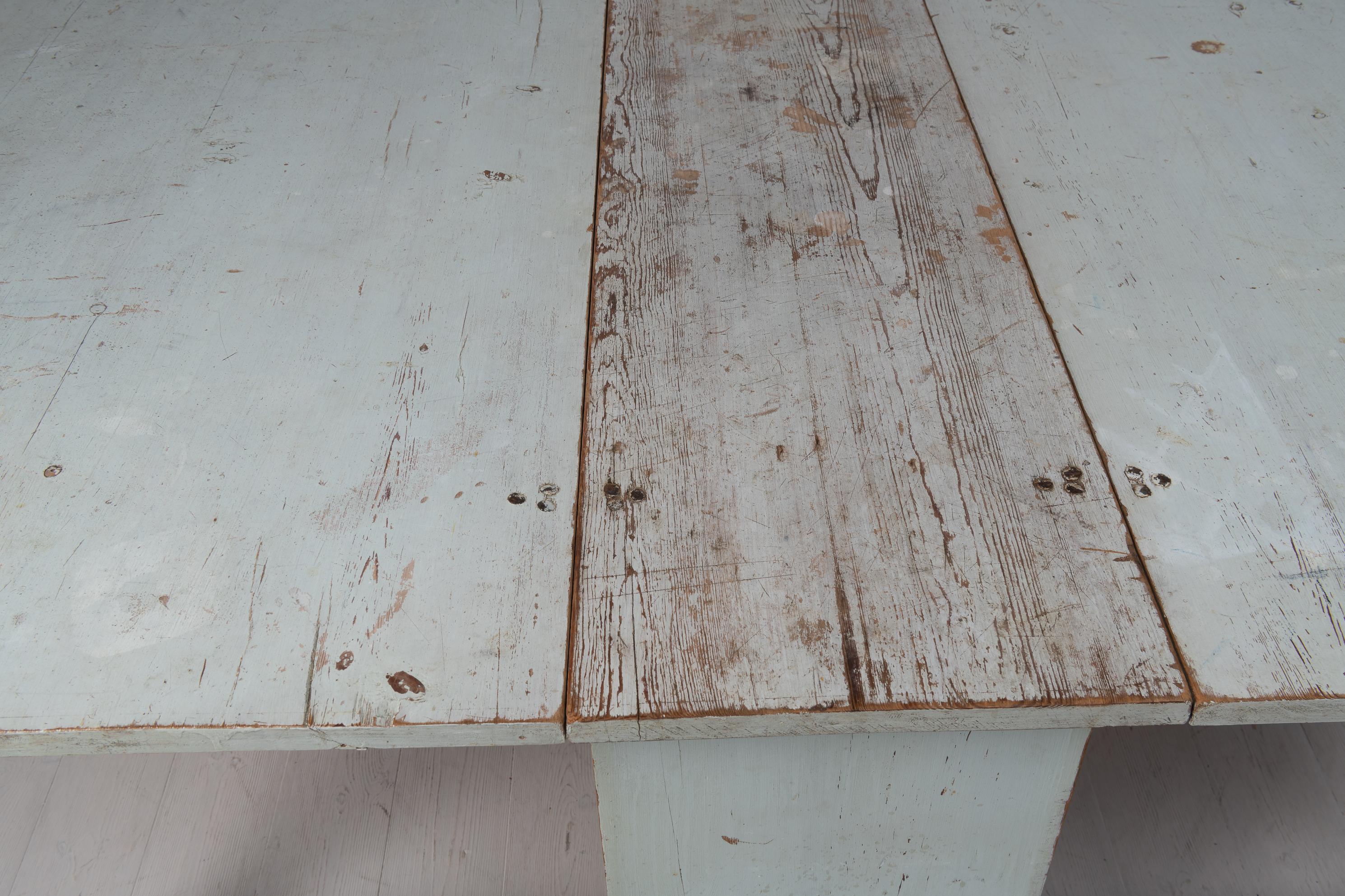 19th Century, Swedish Gustavian Style Drop Leaf Table For Sale 6