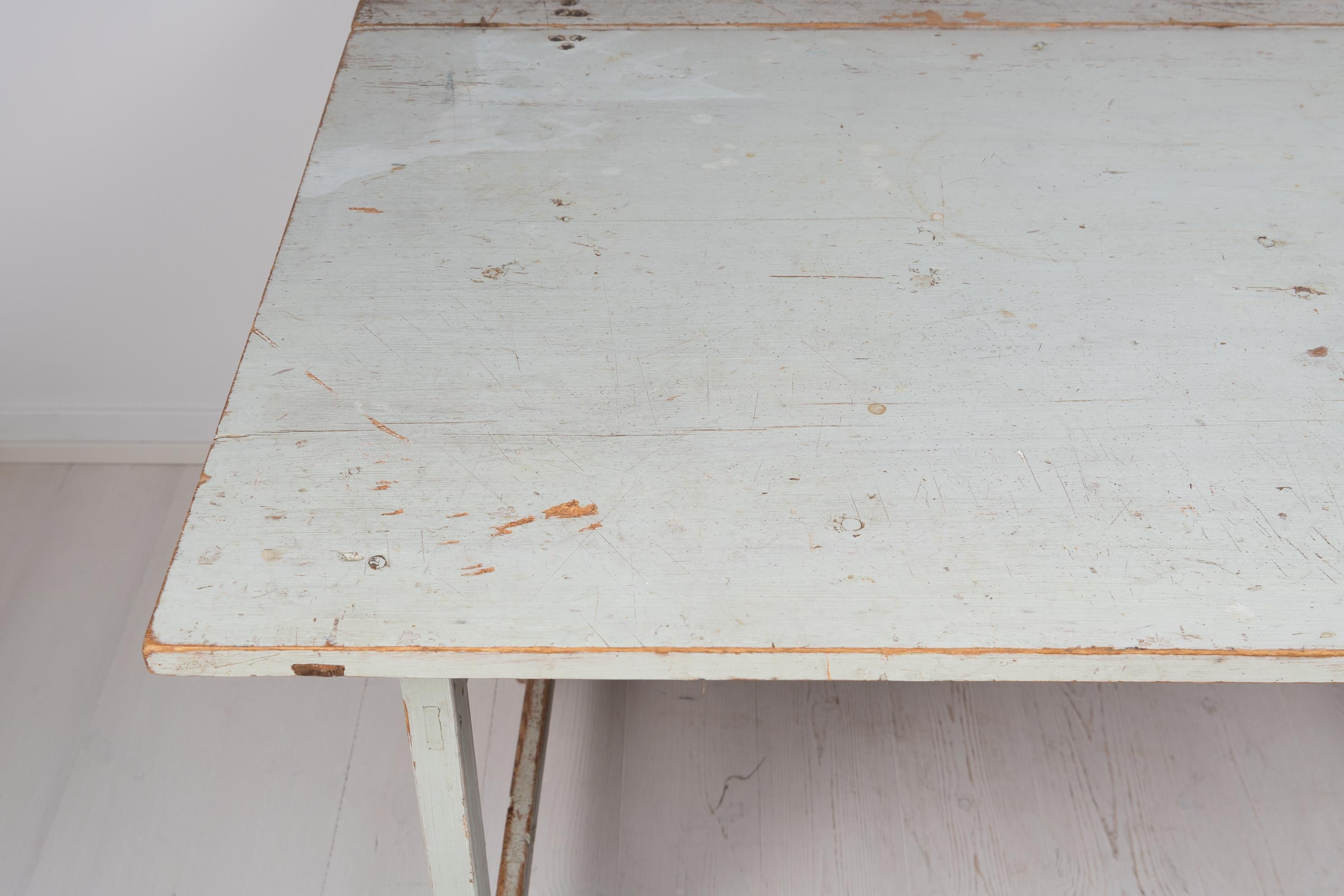 19th Century, Swedish Gustavian Style Drop Leaf Table For Sale 7