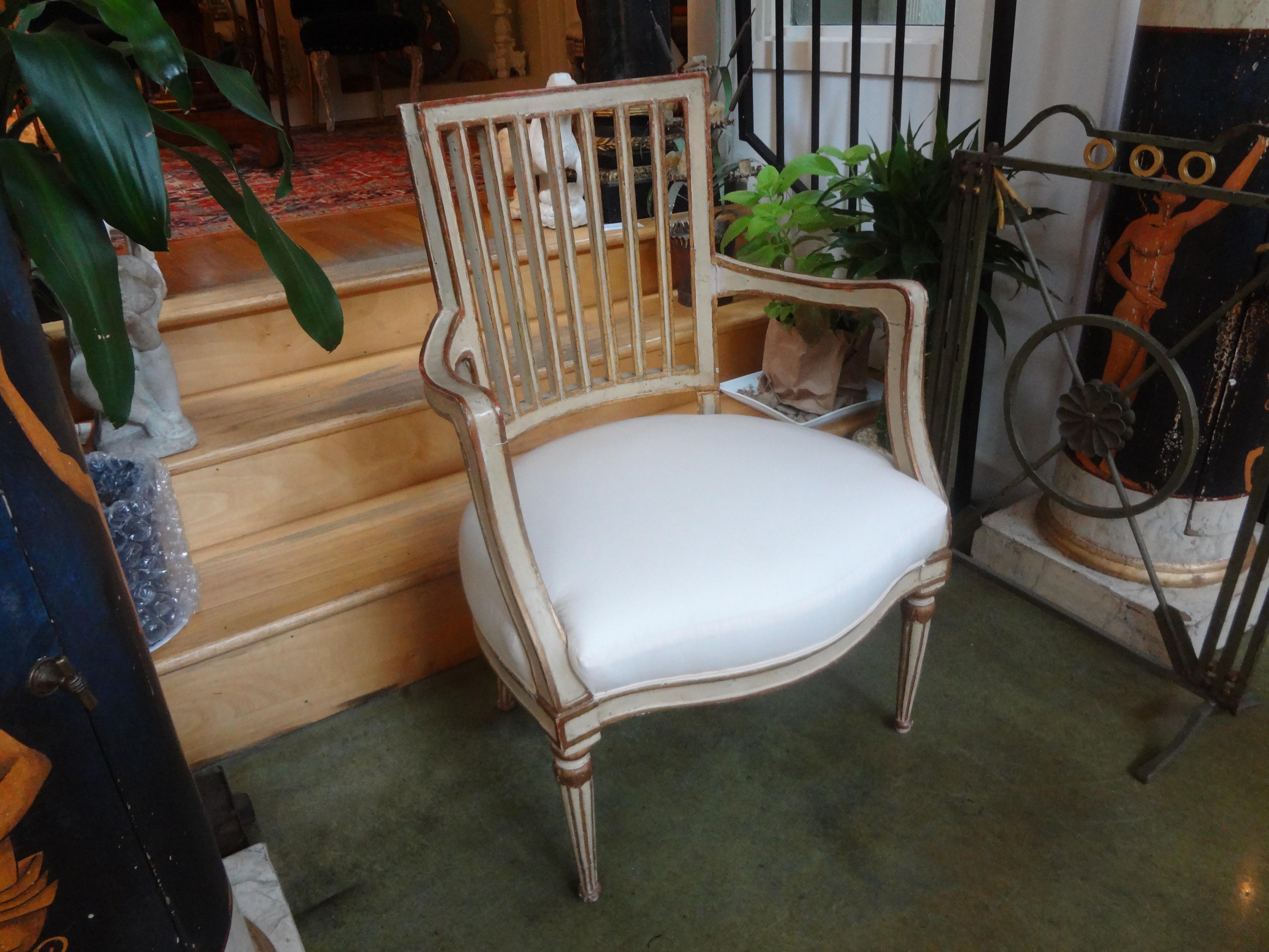 19th Century Swedish Gustavian Style Painted and Gilt Wood Chair 4