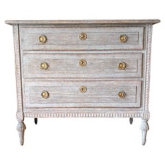 Cassettiera dipinta svedese del XIX secolo in stile gustaviano Commode