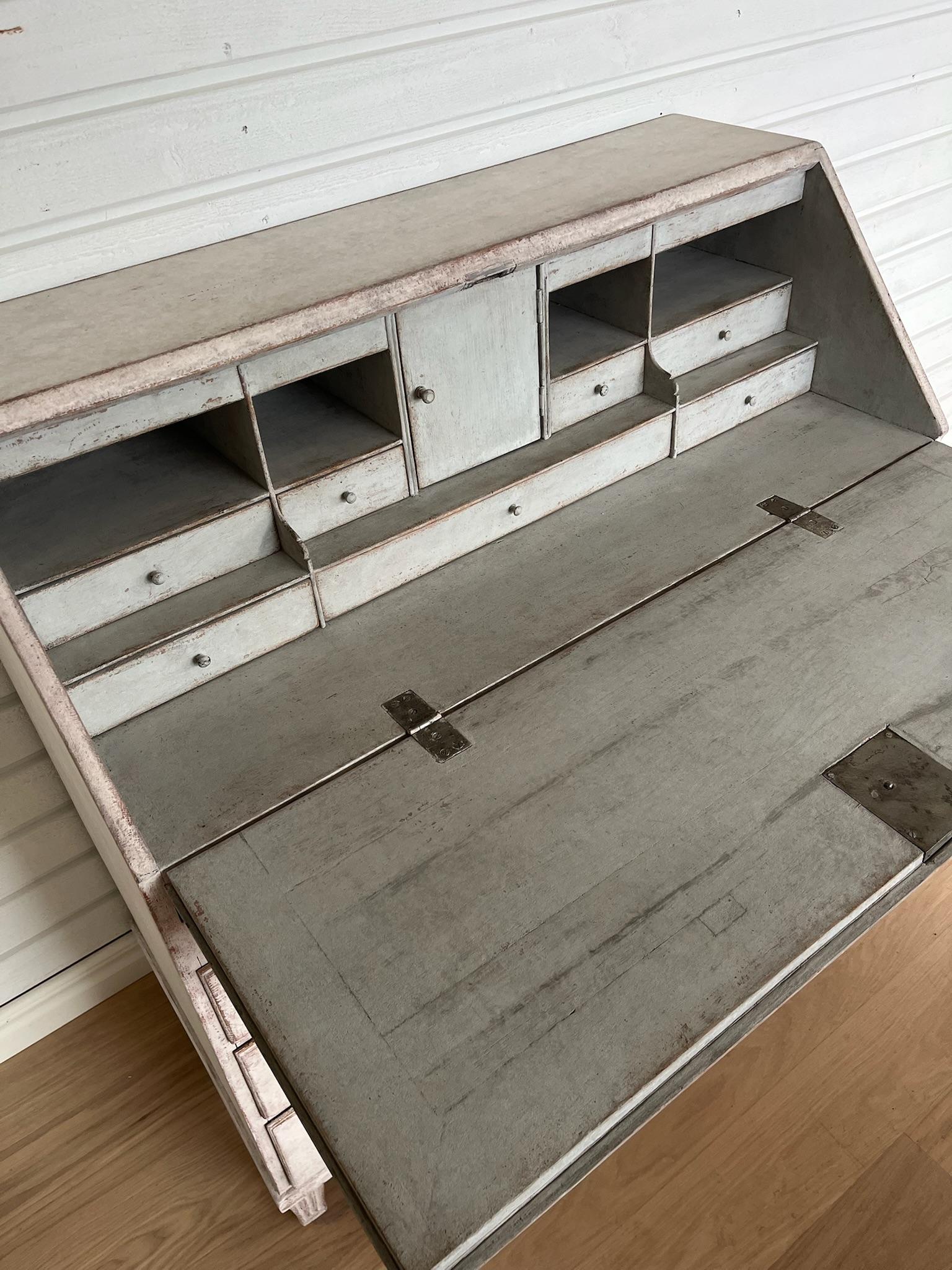 19th Century Swedish Gustavian Style Secretary / Writing Desk - Painted For Sale 8