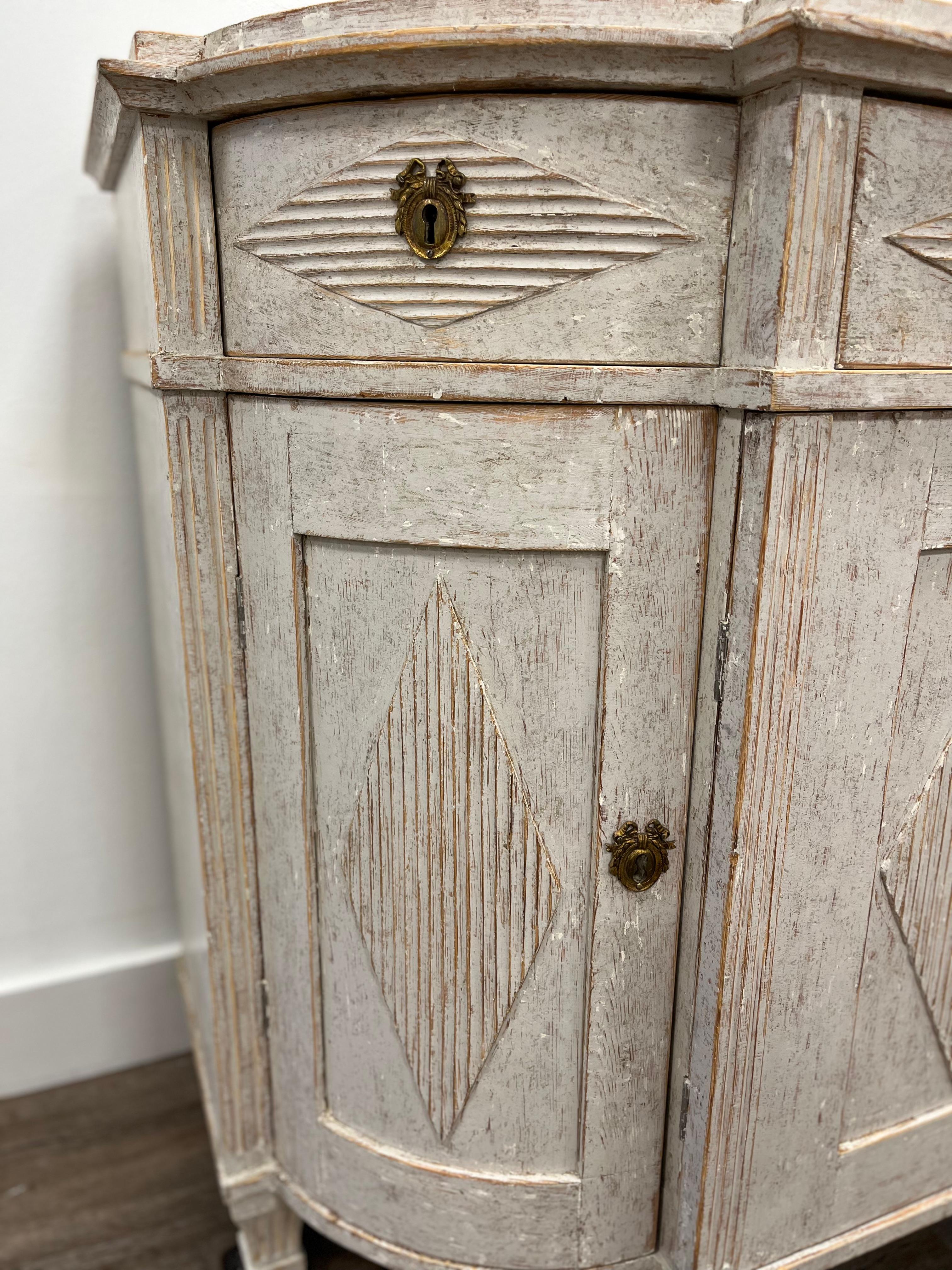19th Century Swedish Gustavian Style Sideboard For Sale 3