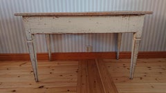 XIXe siècle - Suédois  Ancienne table gustavienne rustique  La peinture d'origine