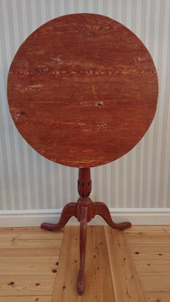 19th Century Swedish Gustavian Tilt Top Table with Originalpaint