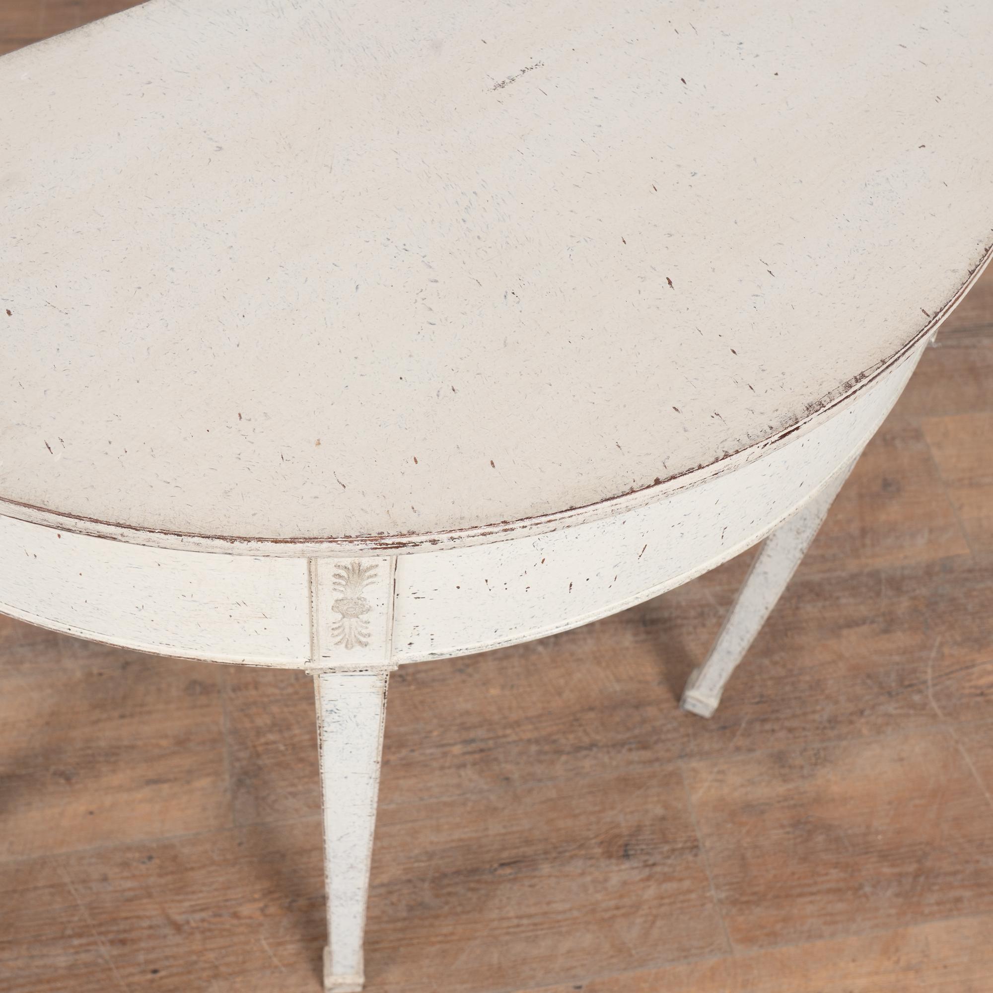 19th Century Swedish Gustavian White Demi Lune Side Table For Sale 2