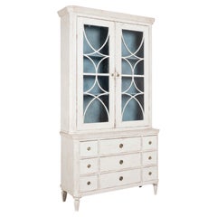 19th Century Swedish Gustavian White Painted Bookcase Display Cabinet