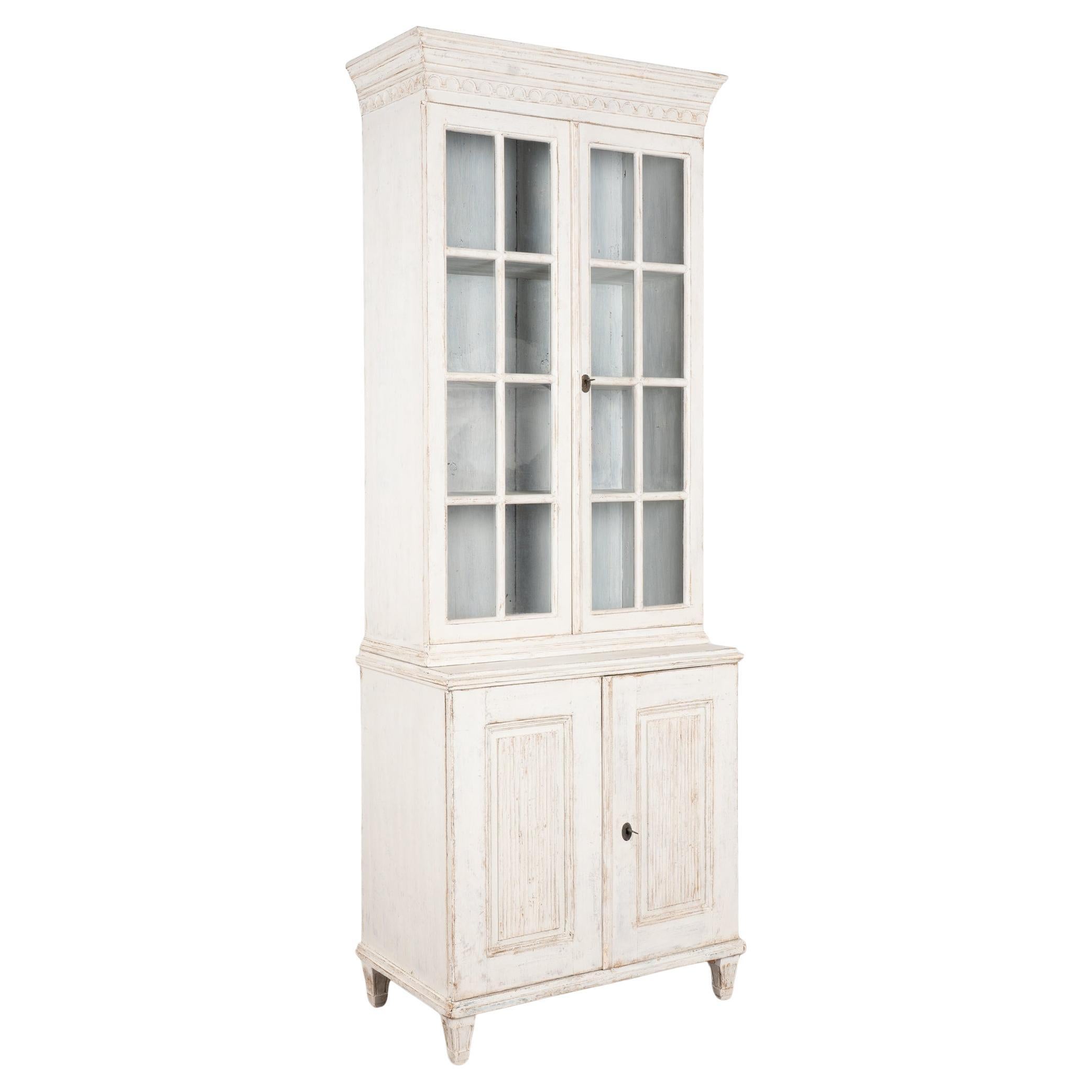 19th Century Swedish Gustavian White Painted Narrow Display Cabinet Bookcase