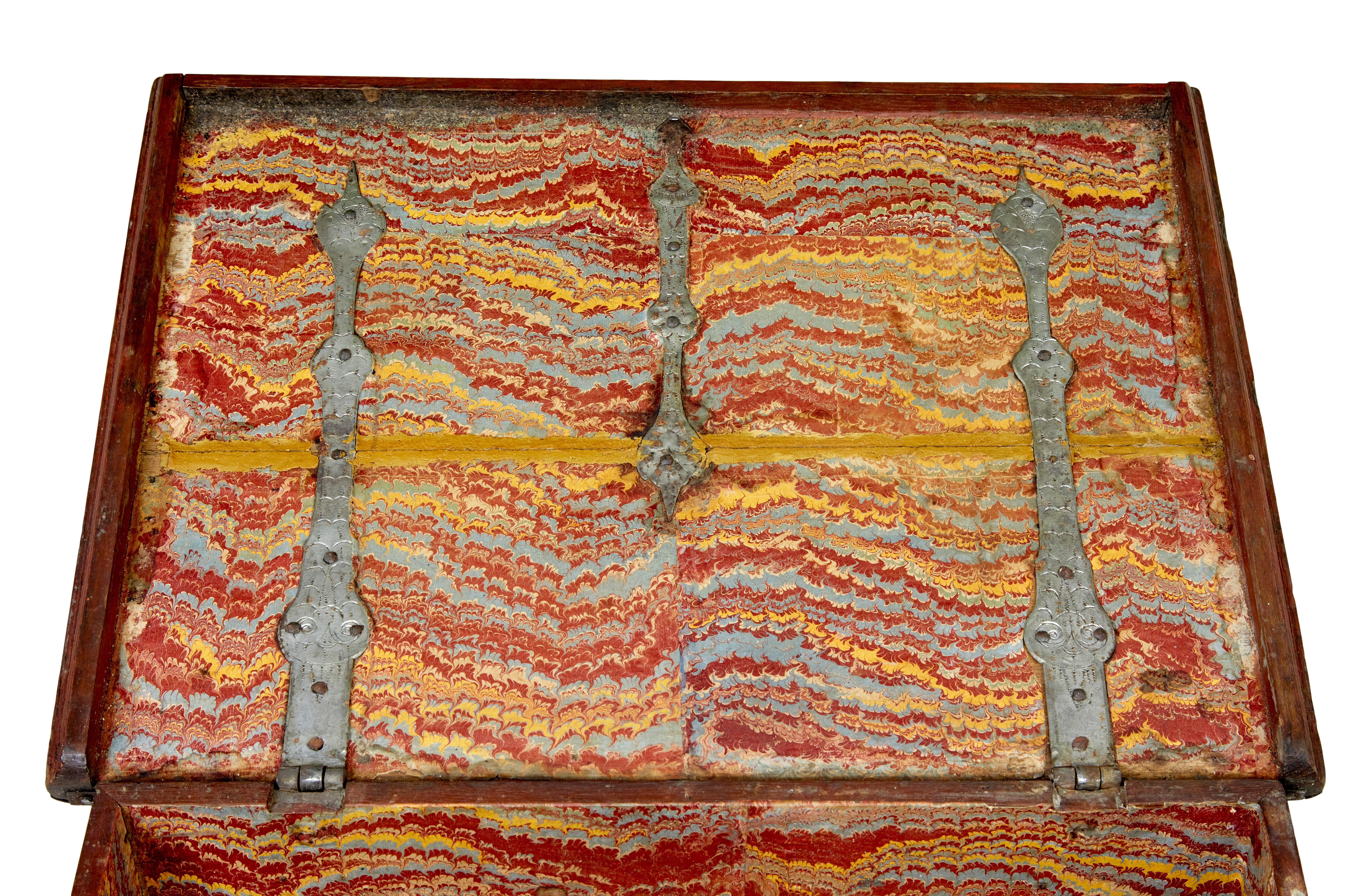 19th century Swedish hand painted oak strong box For Sale 3