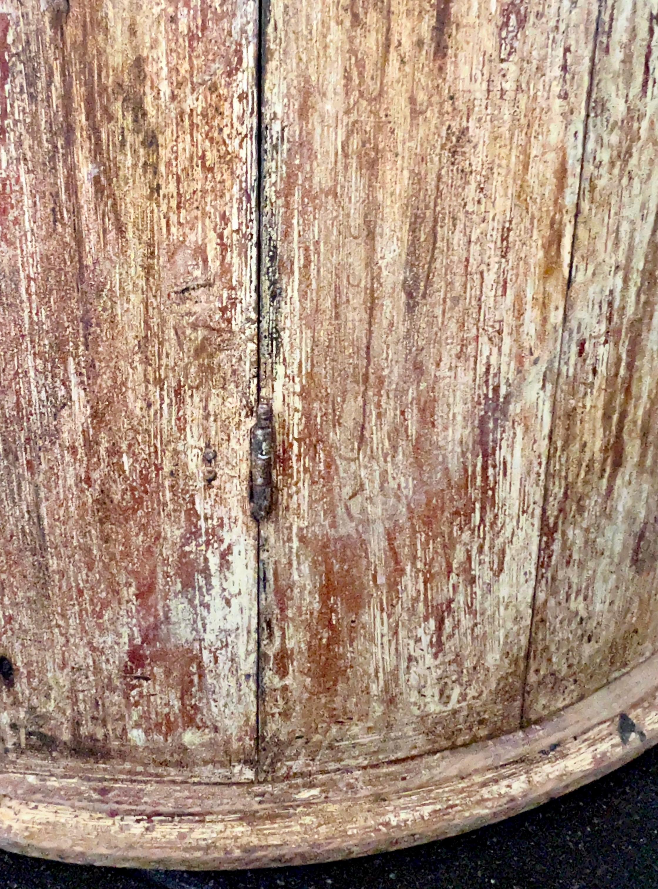 Armoire d'angle suédoise à suspendre/à poser du 19e siècle en vente 7