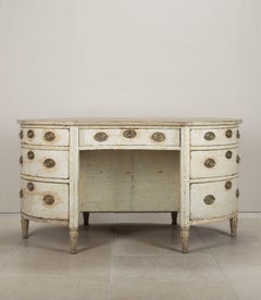 19th Century Swedish Kidney Shaped Desk in Original Paint