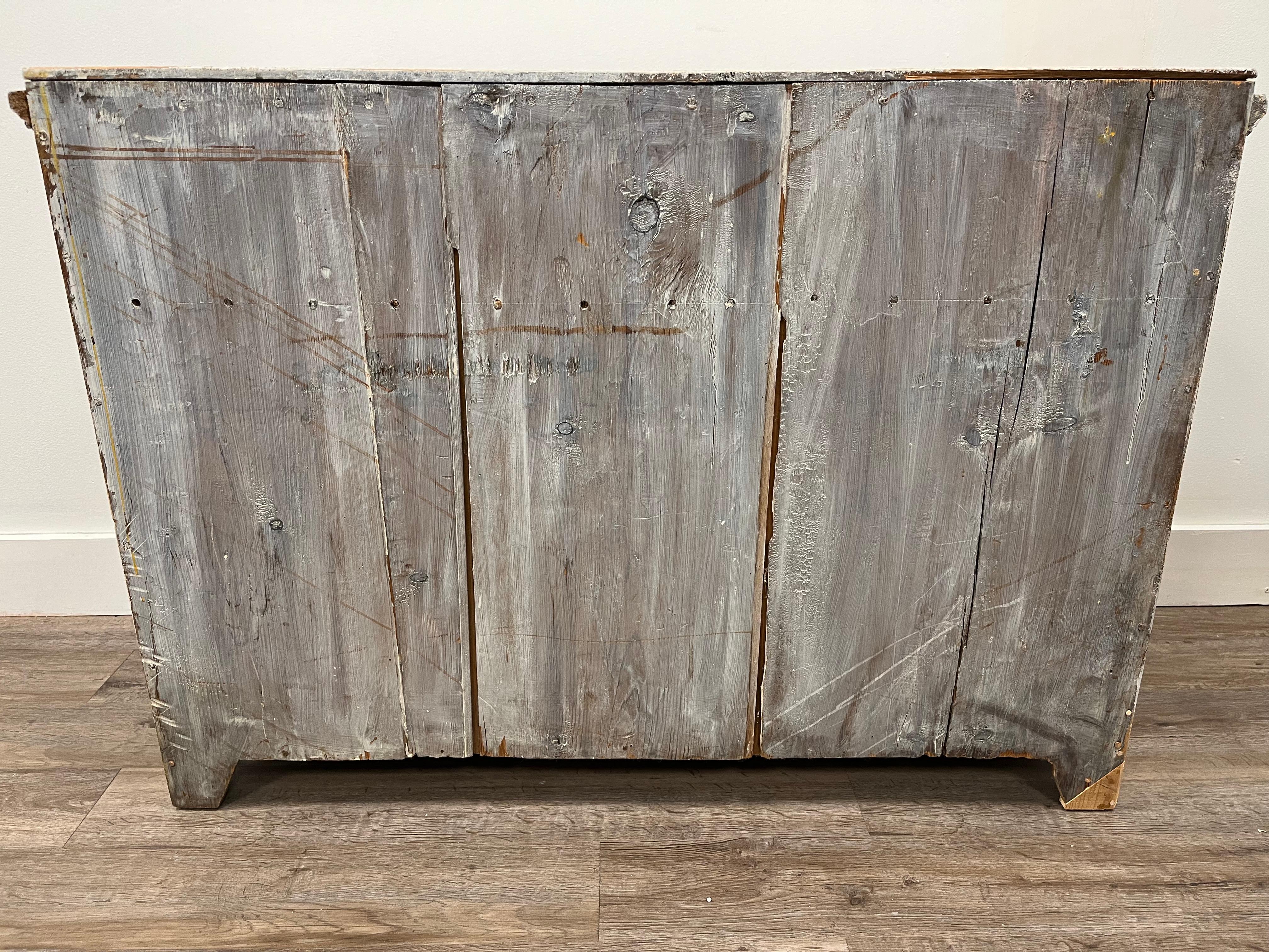 19th Century Swedish Late Gustavian Chest of Drawers For Sale 3