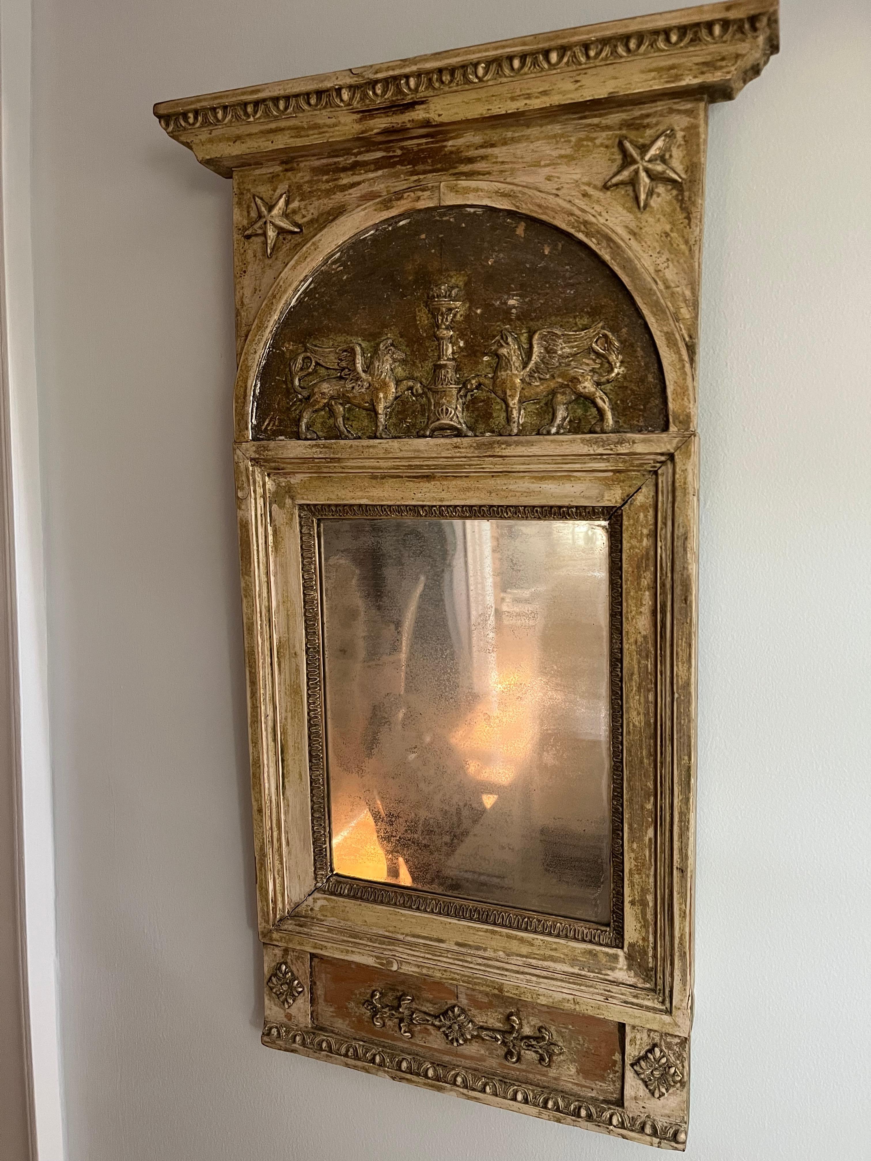 Miroir suédois de la fin de la période gustavienne du 19e siècle Bon état - En vente à Huntington, NY