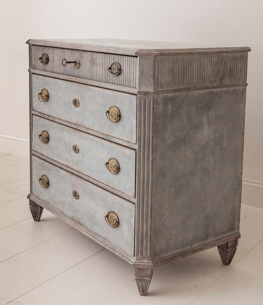 19th Century Swedish Late Gustavian Painted Bedside Chest with Marbleized Top 5