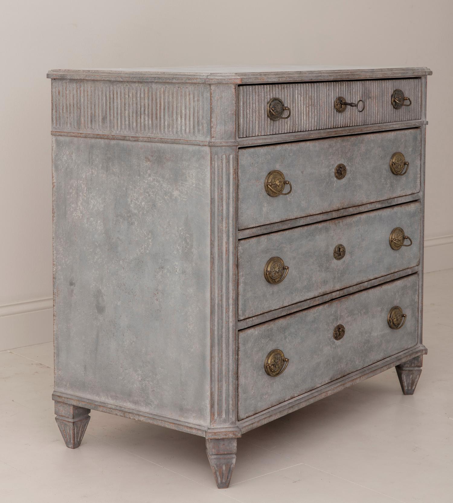 19th Century Swedish Late Gustavian Painted Bedside Chest with Marbleized Top 4