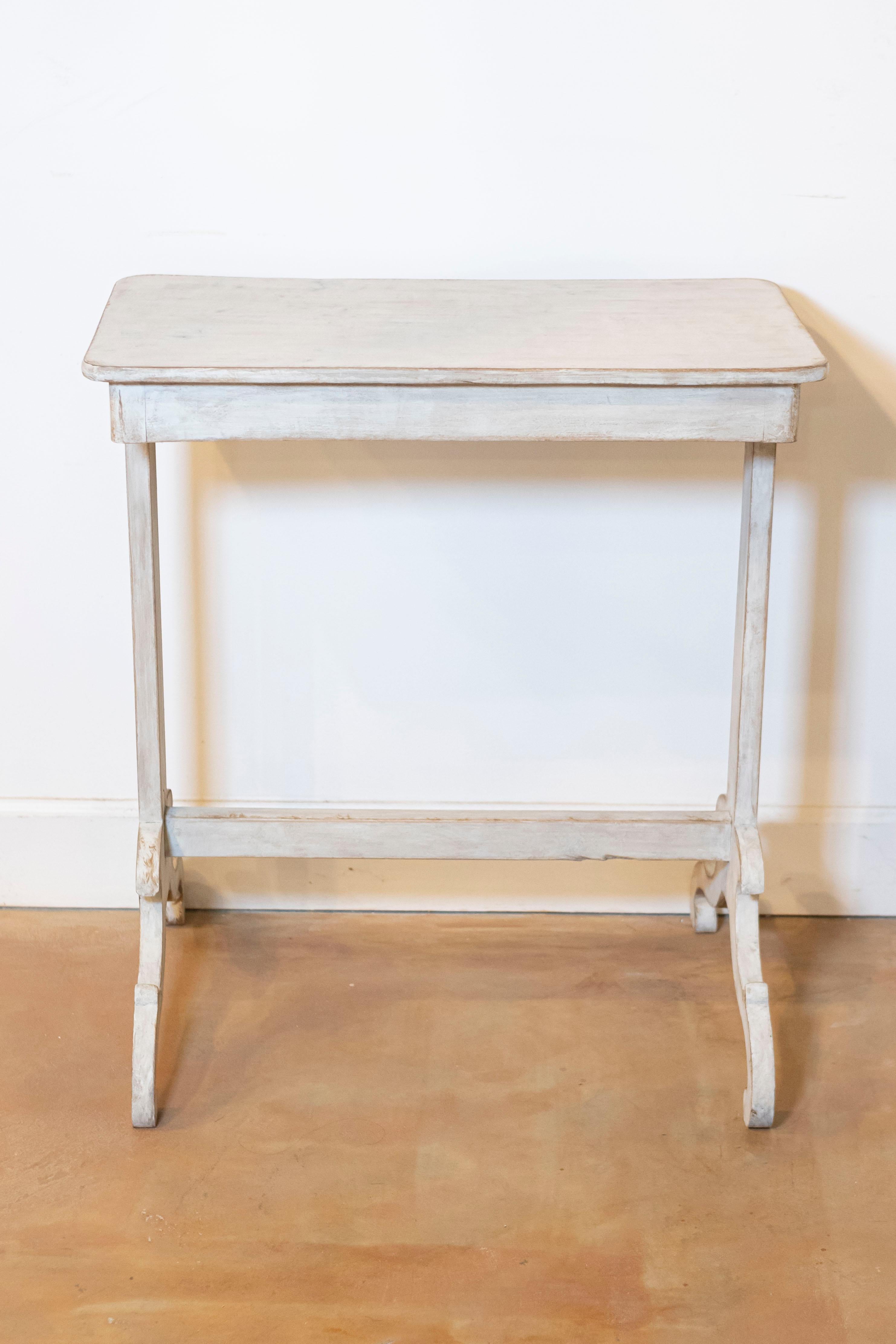 19th Century Swedish Light Gray Painted Side Table with Carved Trestle Base For Sale 2