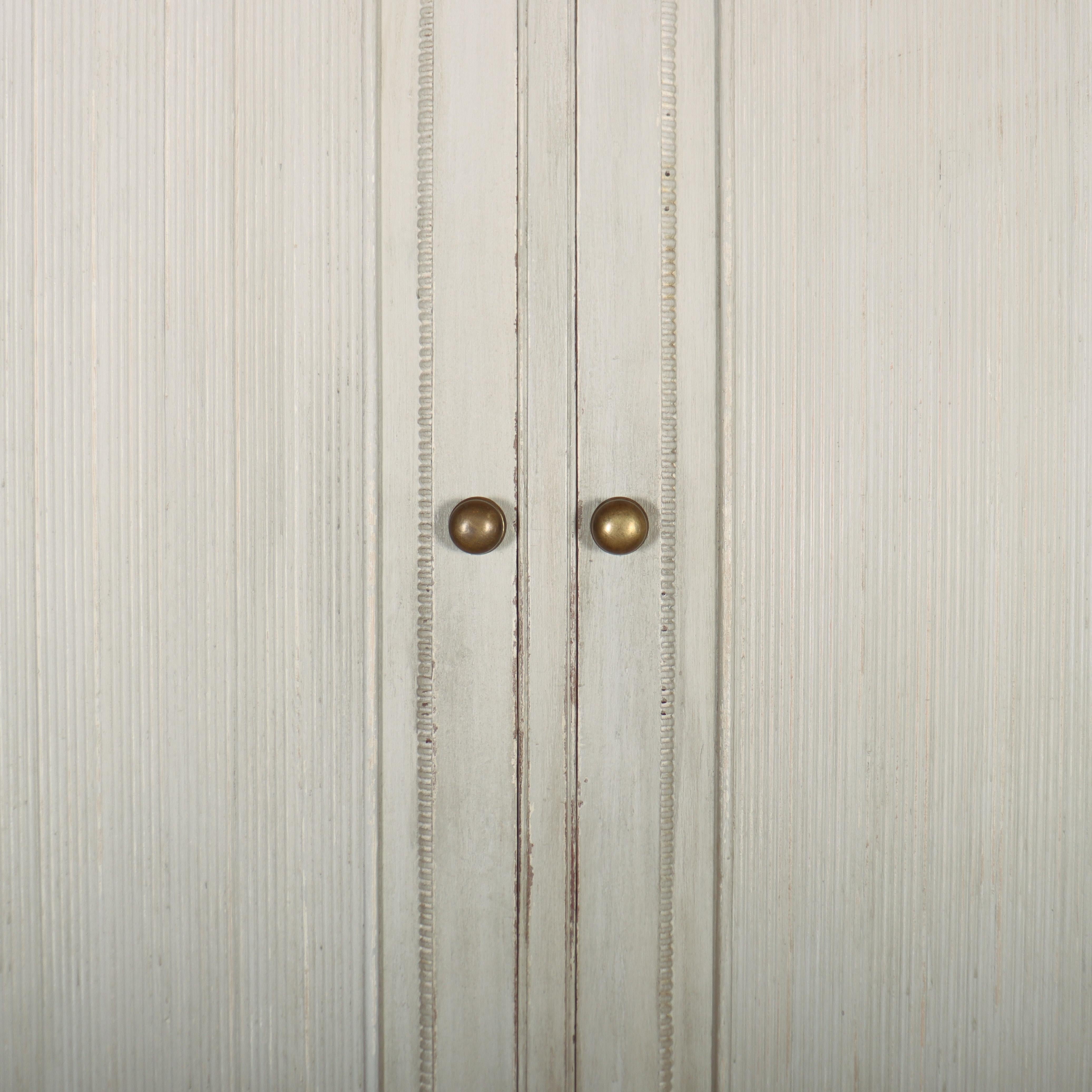 Schwedischer Wäscheschrank aus dem 19. im Zustand „Gut“ im Angebot in Leamington Spa, Warwickshire