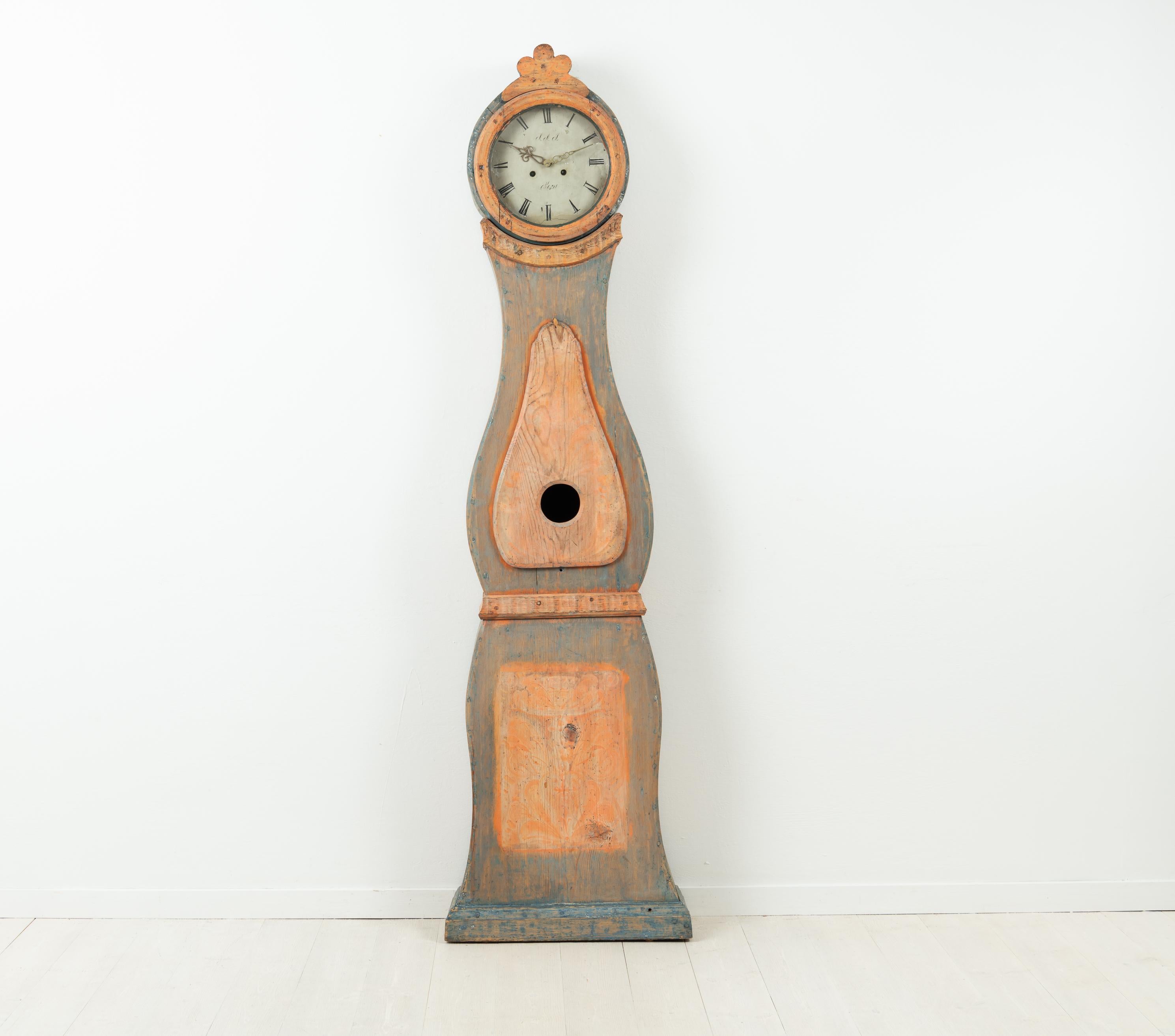 Hand-Crafted 19th Century Swedish Long Case Clock from Nusnäs For Sale