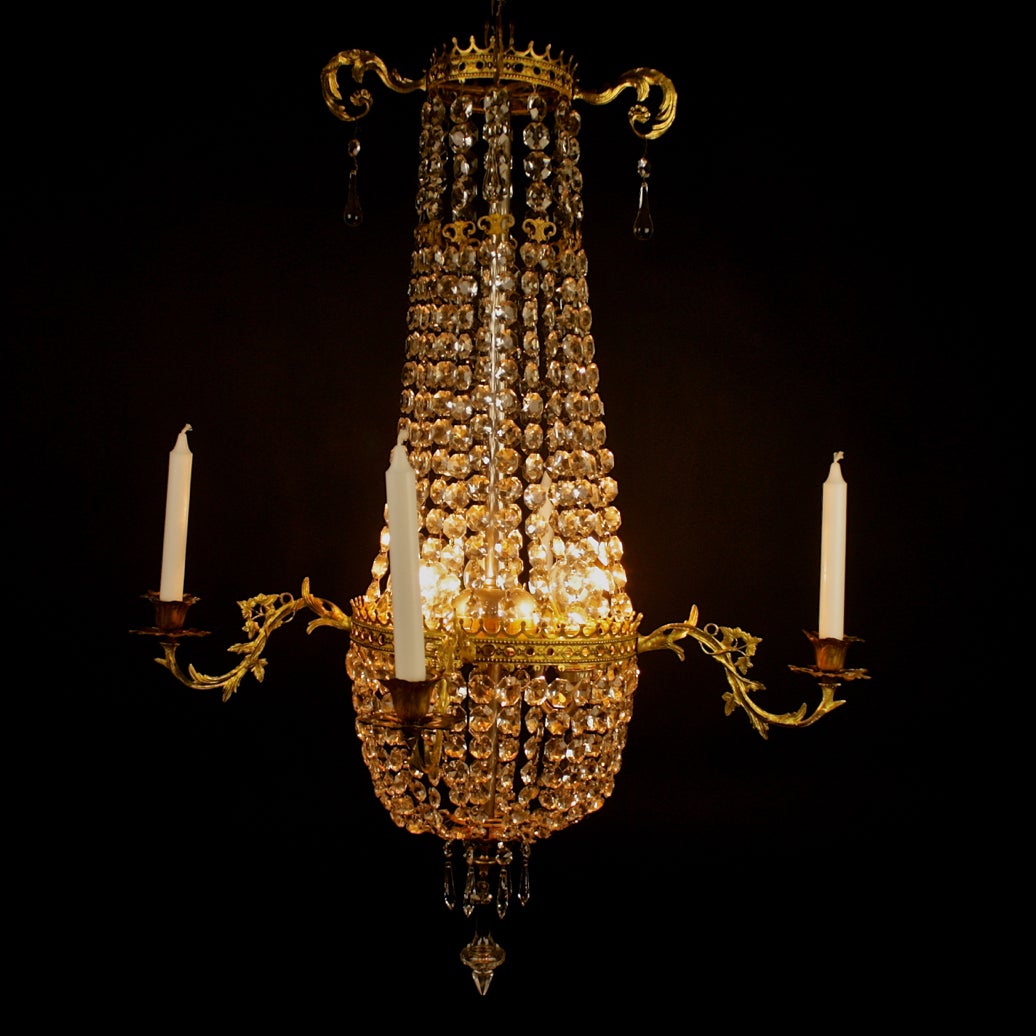 Faceted 19th Century Swedish Louis XVI Bag & Tent Gilt Bronze Crystal Glass Chandelier For Sale