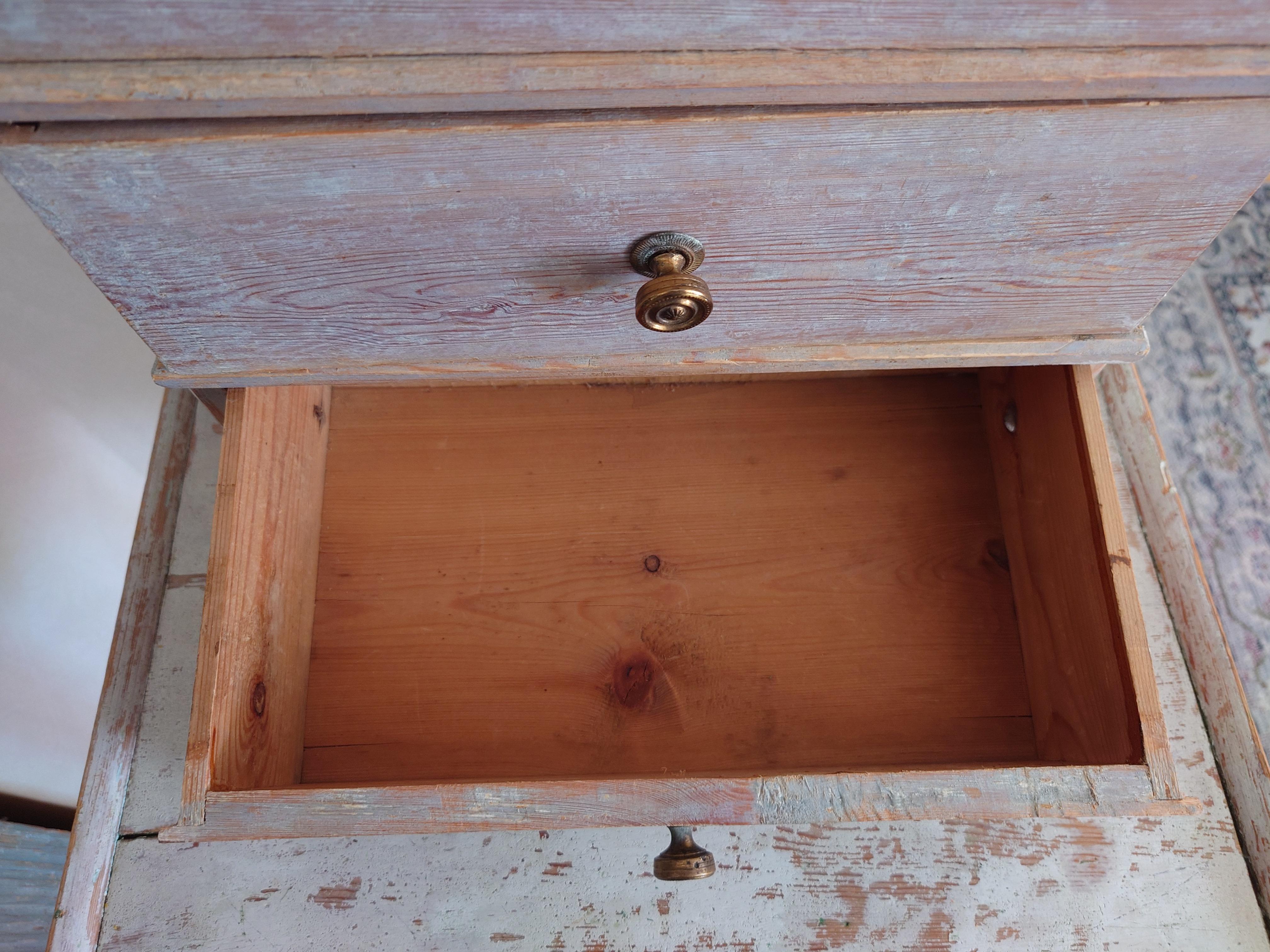 19th Century Swedish Miniature  Chest of Drawers with original paint Country  For Sale 6