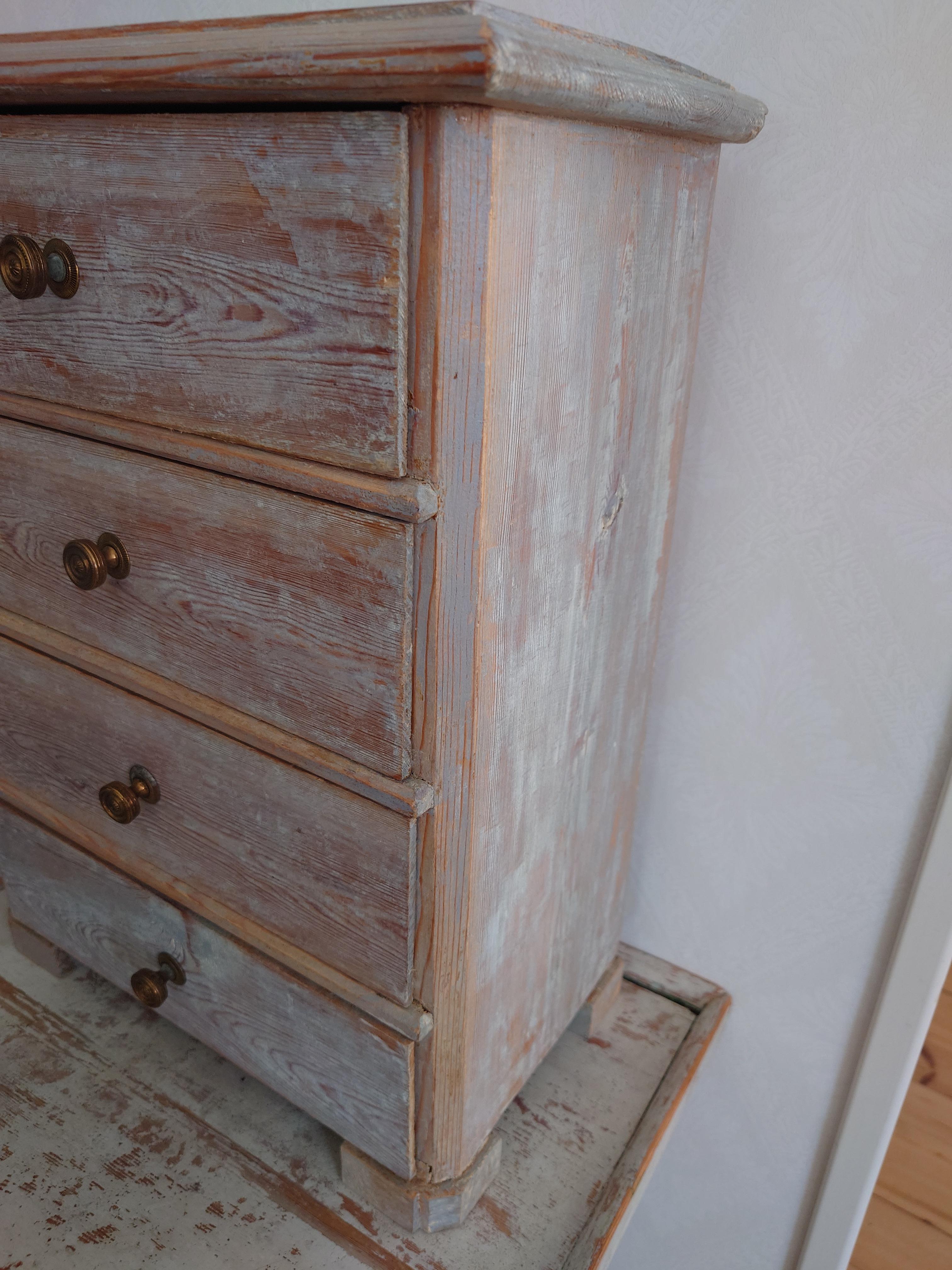 19th Century Swedish Miniature  Chest of Drawers with original paint Country  For Sale 1