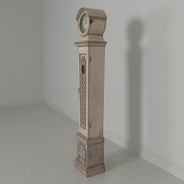 19th Century Swedish Mora Working Tall Case Clock in Original Paint For Sale 4