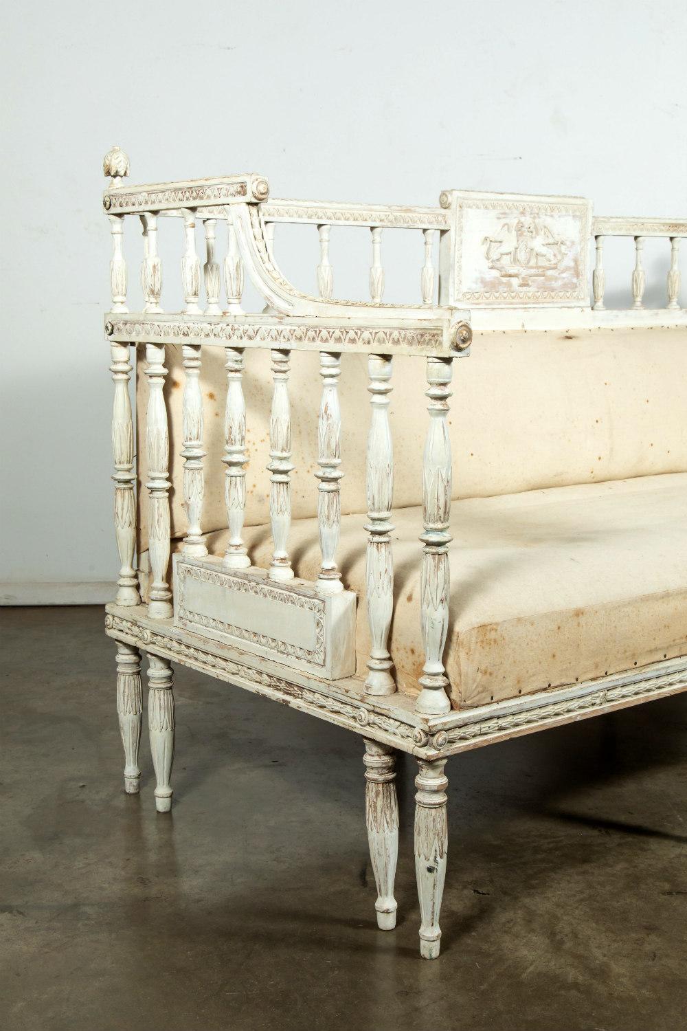 19th Century Swedish Neoclassical Carved and Painted Sofa Bench 8