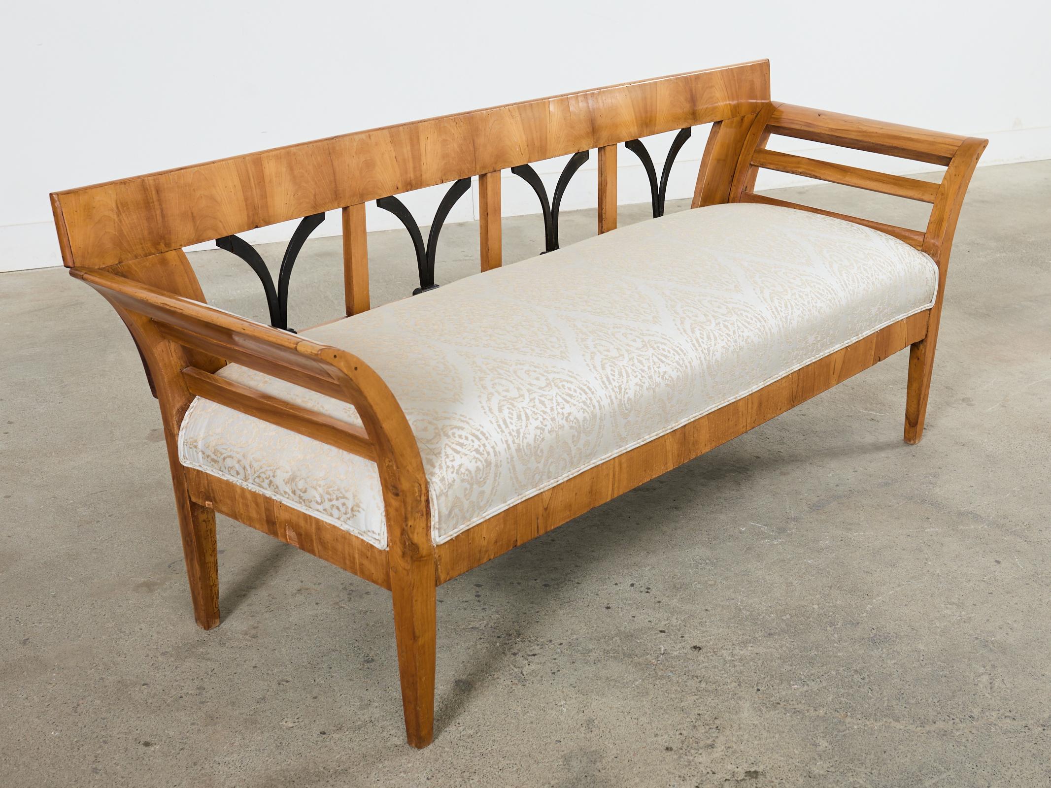 19th Century Swedish Neoclassical Style Birch Veneer Bench Seat For Sale 11