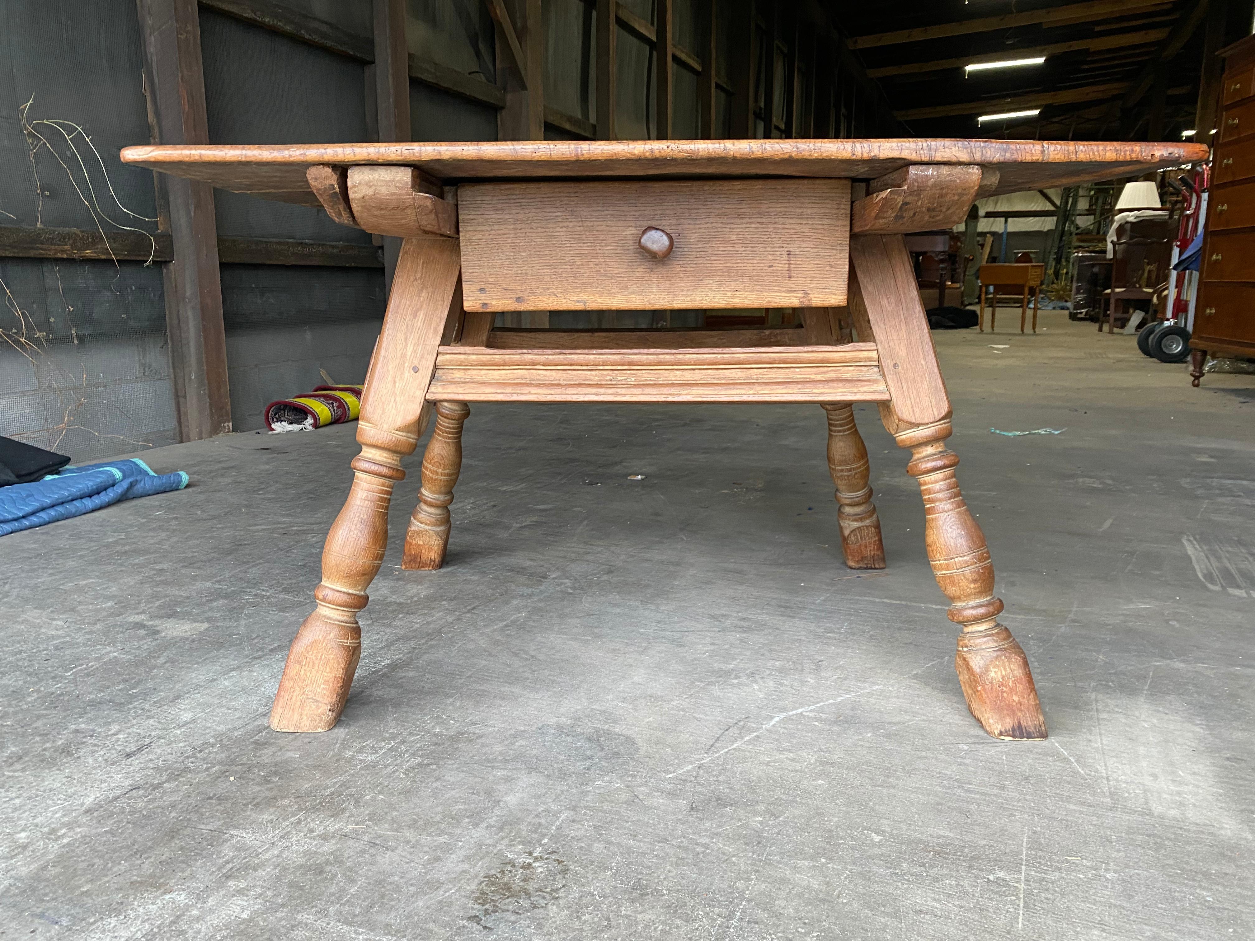 19th Century Swedish Oak Table with Drawer In Good Condition For Sale In Charleston, SC