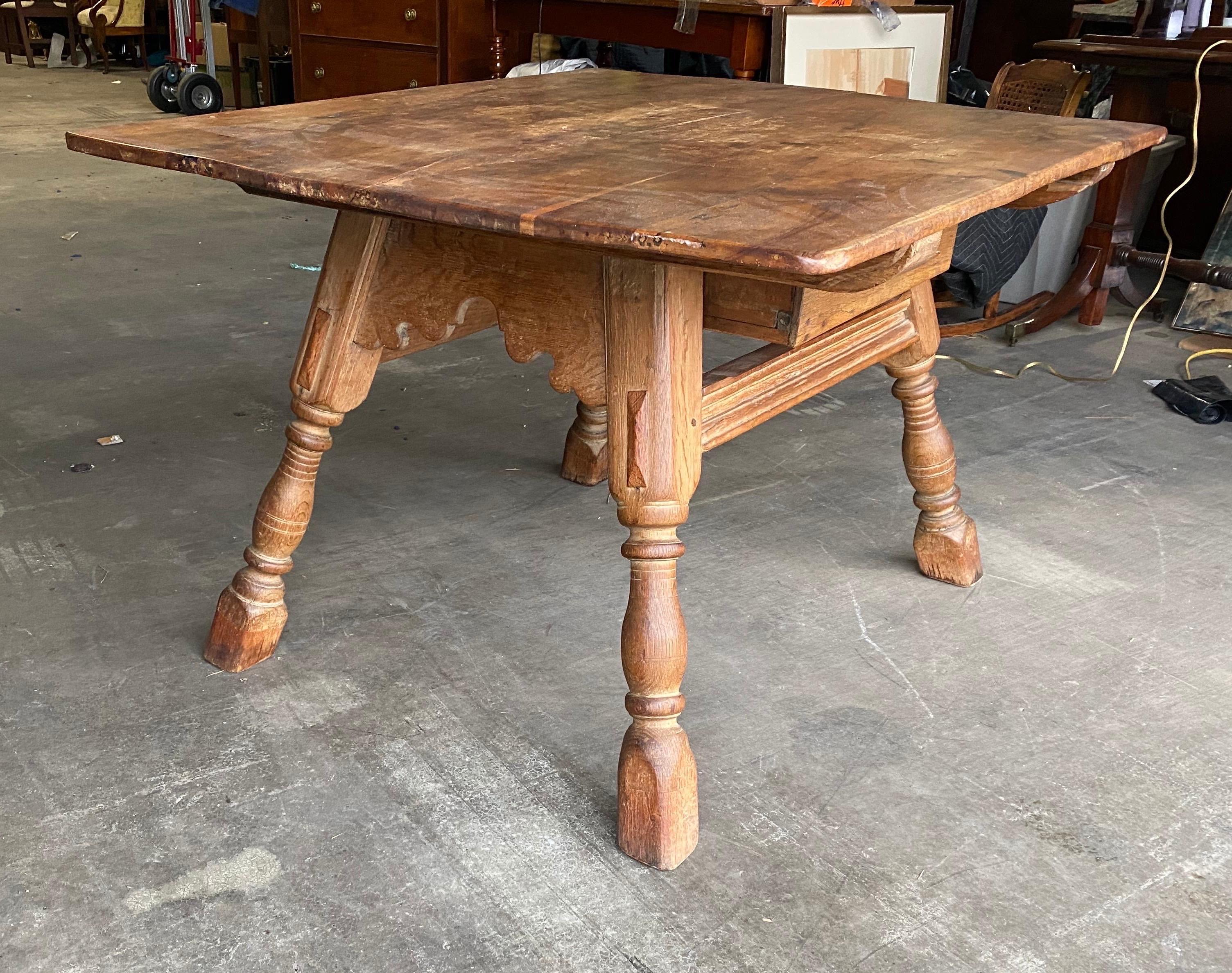 19th Century Swedish Oak Table with Drawer For Sale 2