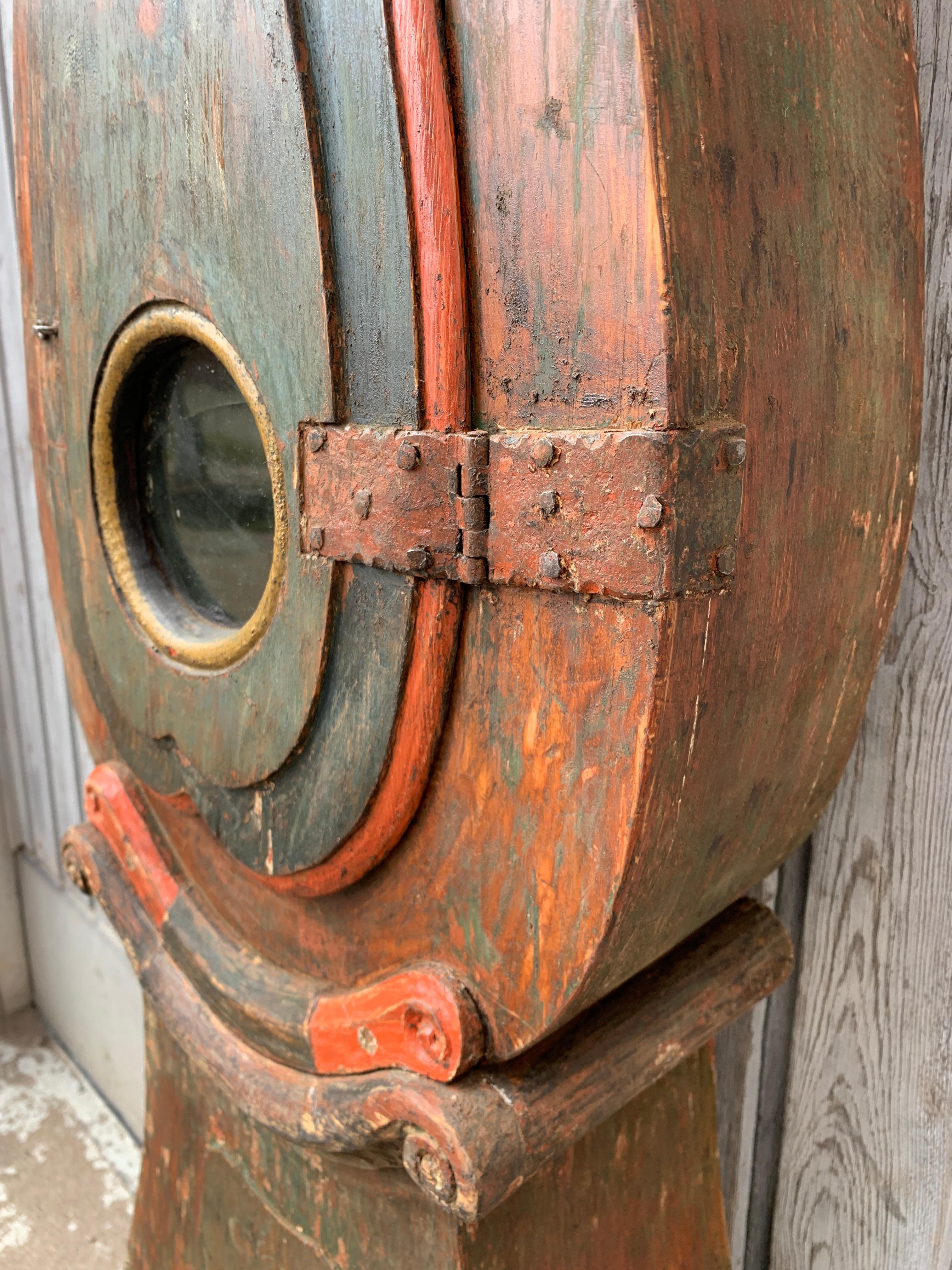Pine 19th Century Swedish Original Painted Mora Clock For Sale