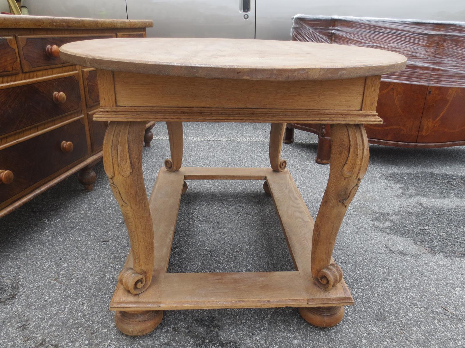 19th Century Swedish Oval Center Table with Drawer 1