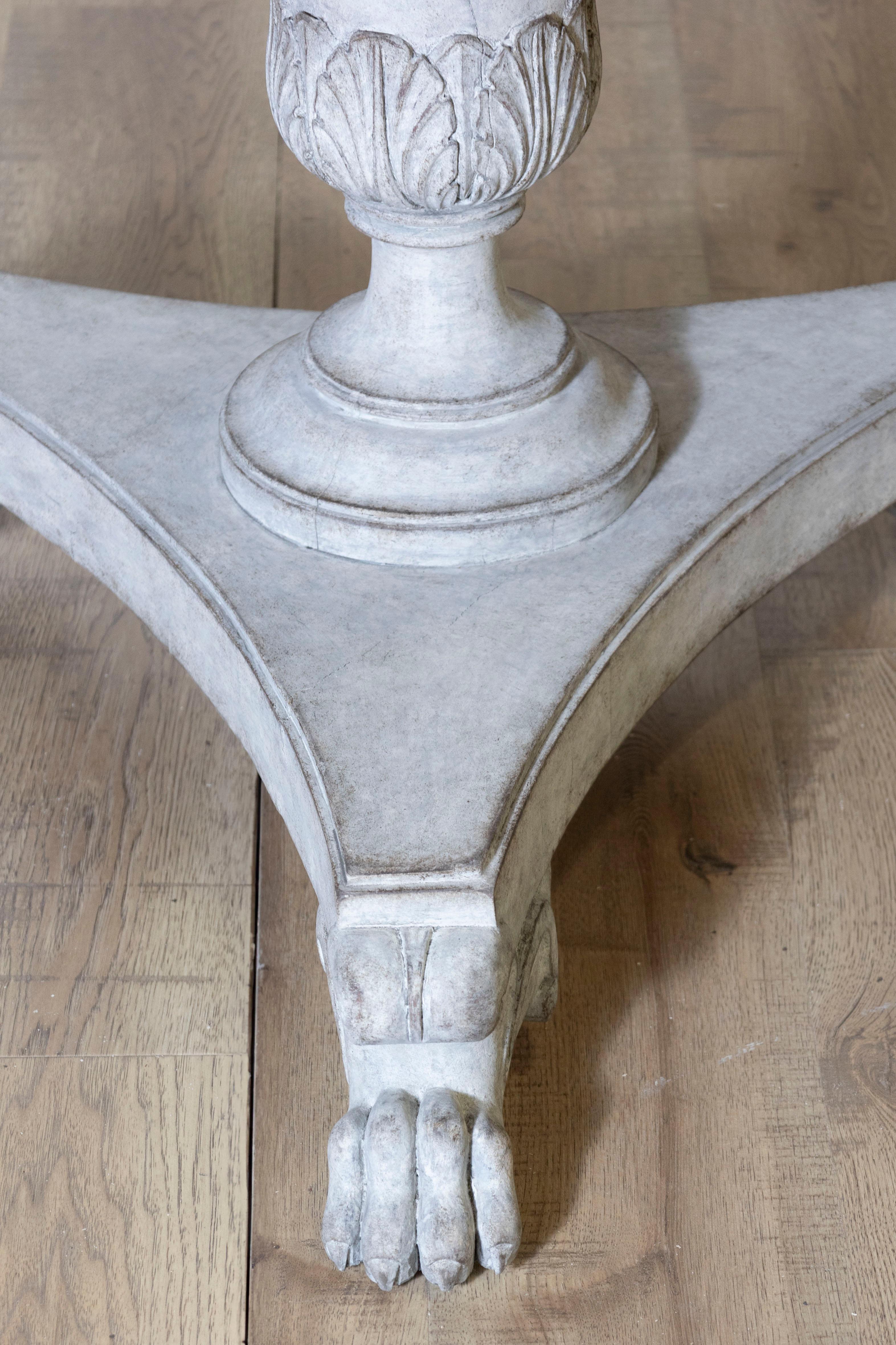 19th Century Swedish Oval Pedestal Table Circa 1890 In Good Condition For Sale In Atlanta, GA