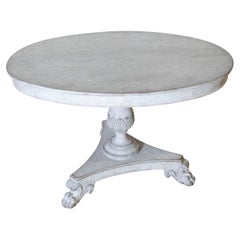 Mesa ovalada de pedestal sueca del siglo XIX Circa 1890