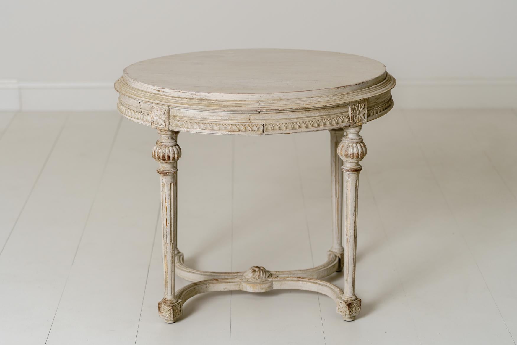 19th Century Swedish Oval Side or Center Table 2