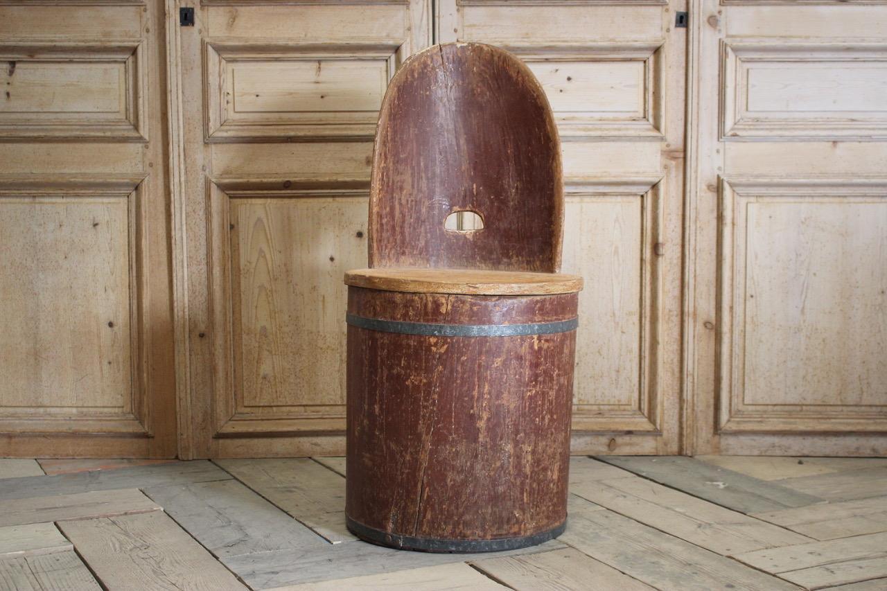 19th Century Swedish Painted Barrel Chair in Original Paint 2