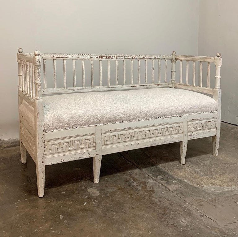 19th Century Swedish Painted Day Bed Bench For Sale At 1stdibs