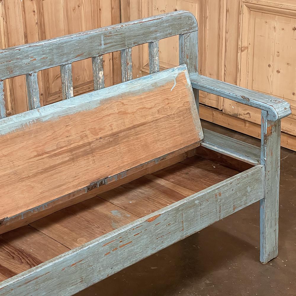 19th Century Swedish Painted Hall Bench For Sale 1